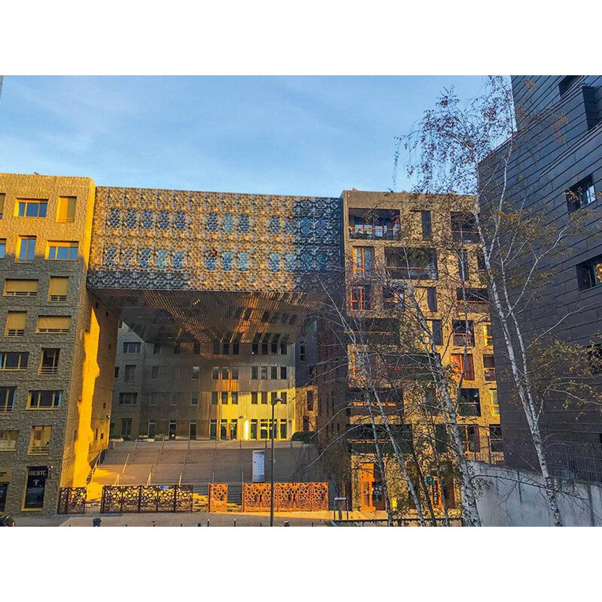 Smartbox Découverte de la Confluence et de son architecture contemporaine - Coffret Cadeau Sport & Aventure