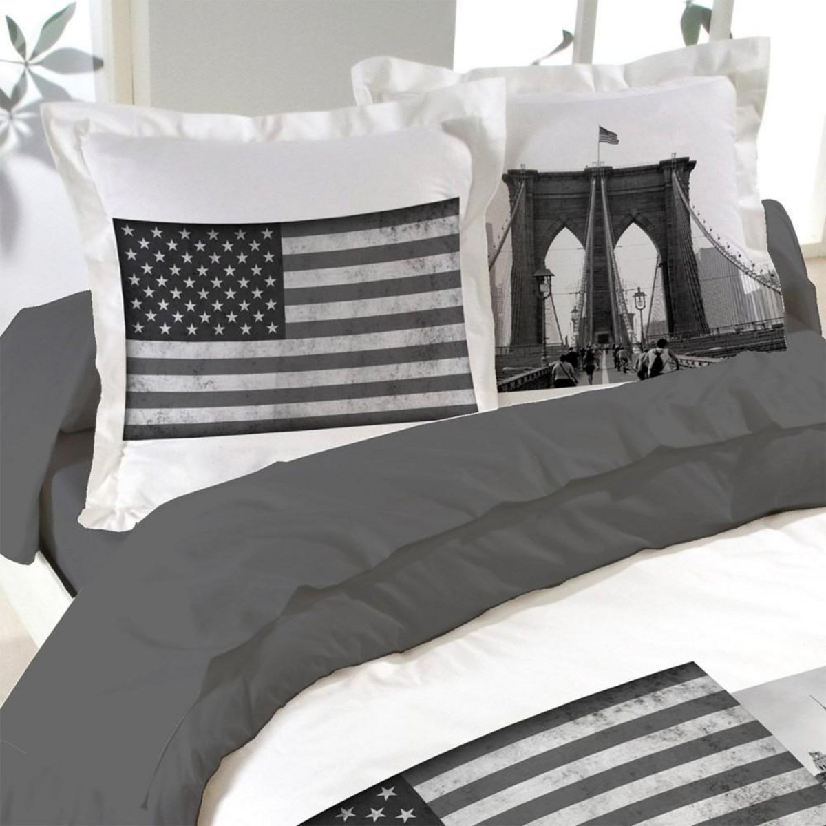 Dourev Housse de couette 240x220 Time Square + 2 taies coton 52 fils