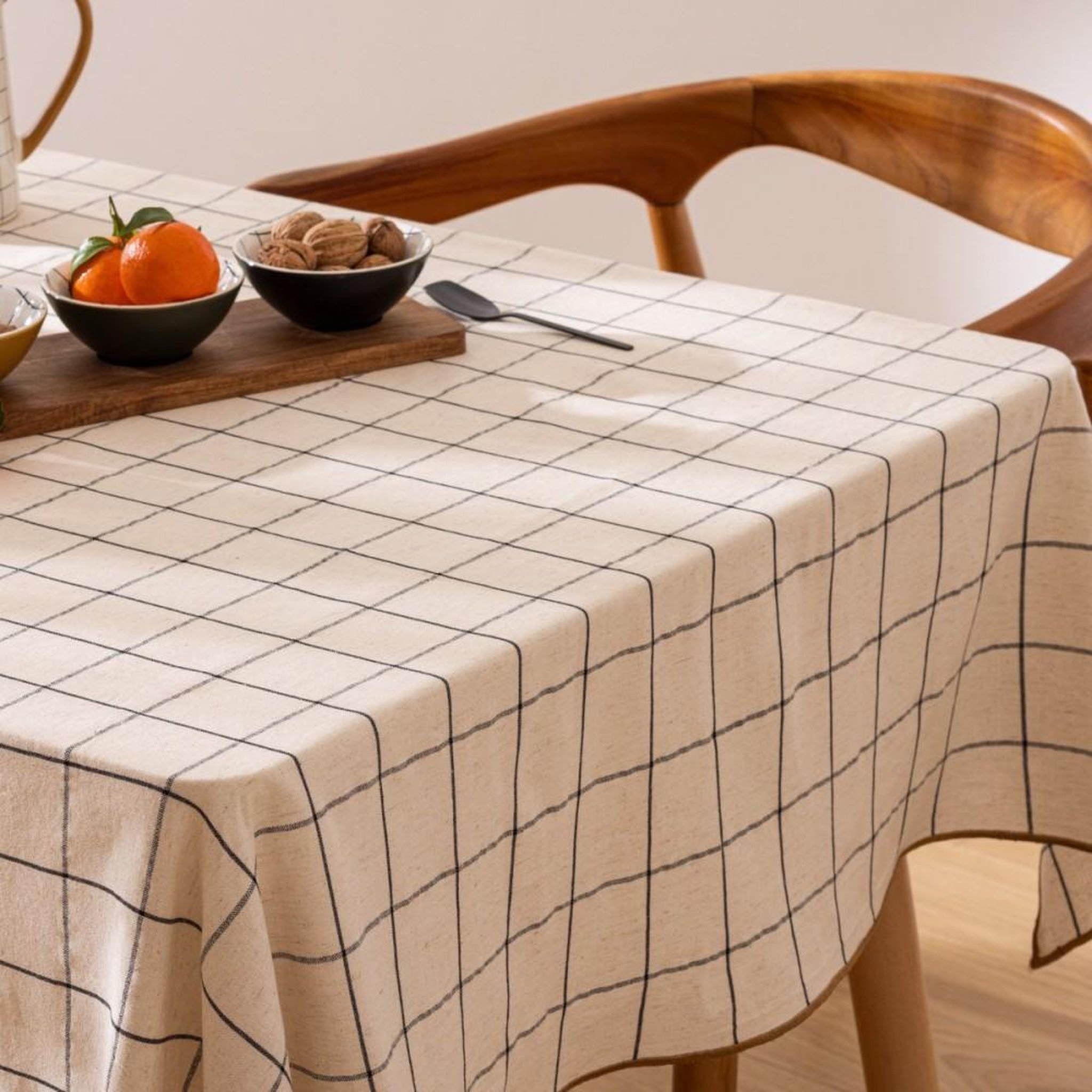 Voir la diapositive 2 : ATMOSPHERA Nappe à carreaux 150x250 coton et lin