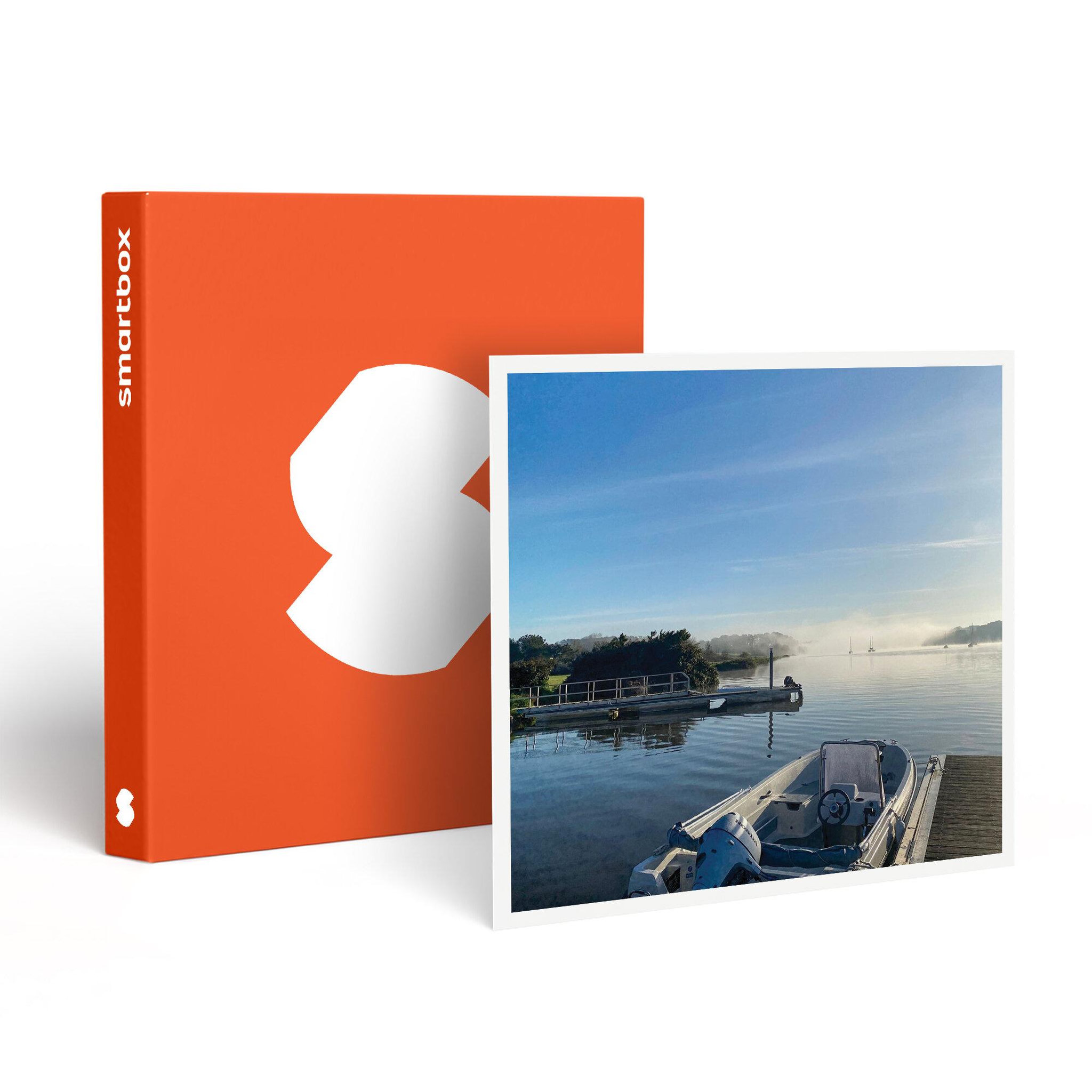 Smartbox 1h30 de bateau à moteur sans permis pour 4 personnes près de vannes - coffret cadeau sport & aventure