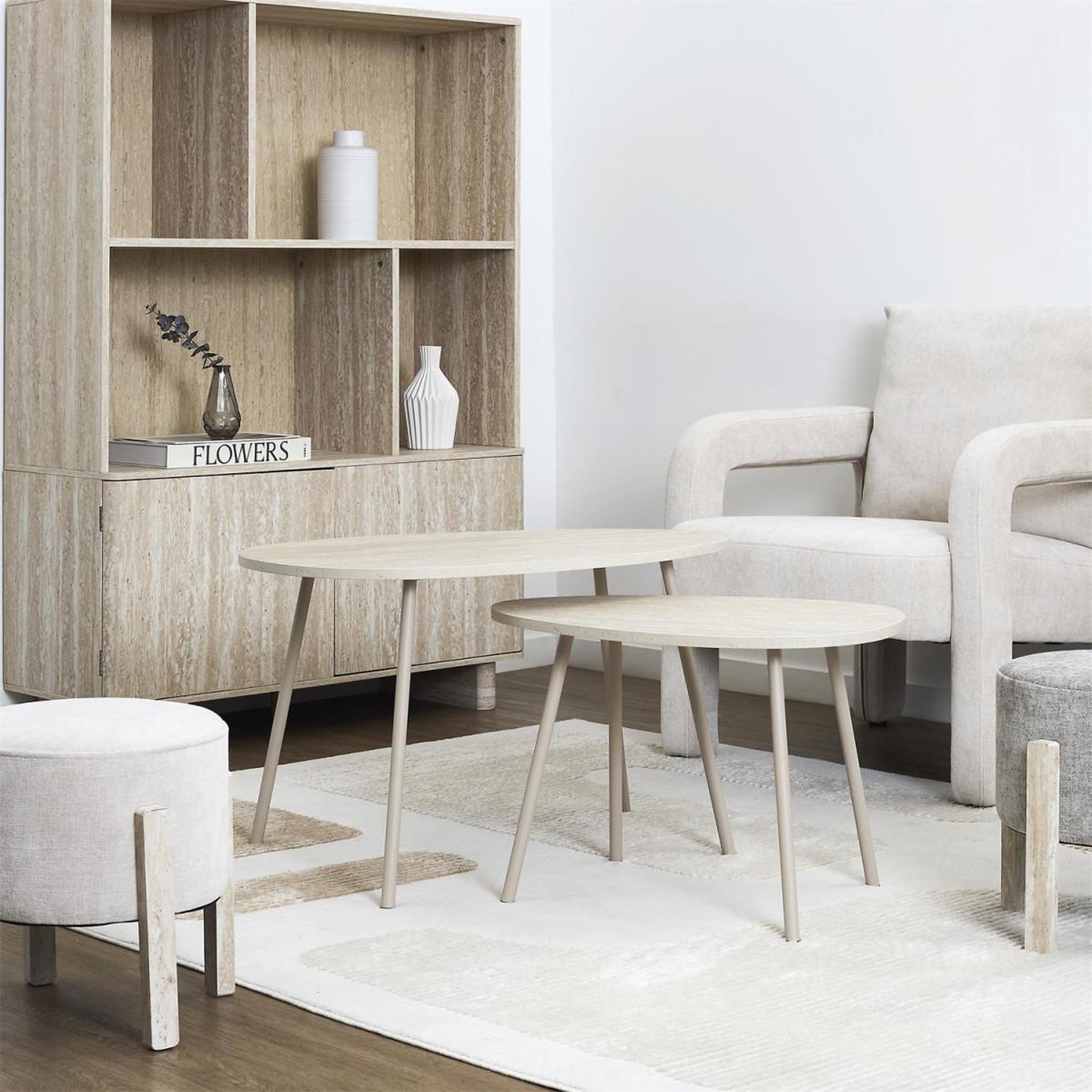 Voir la diapositive 4 : The Home Deco Factory Lot de 2 tables basses gigognes  galet  75cm beige