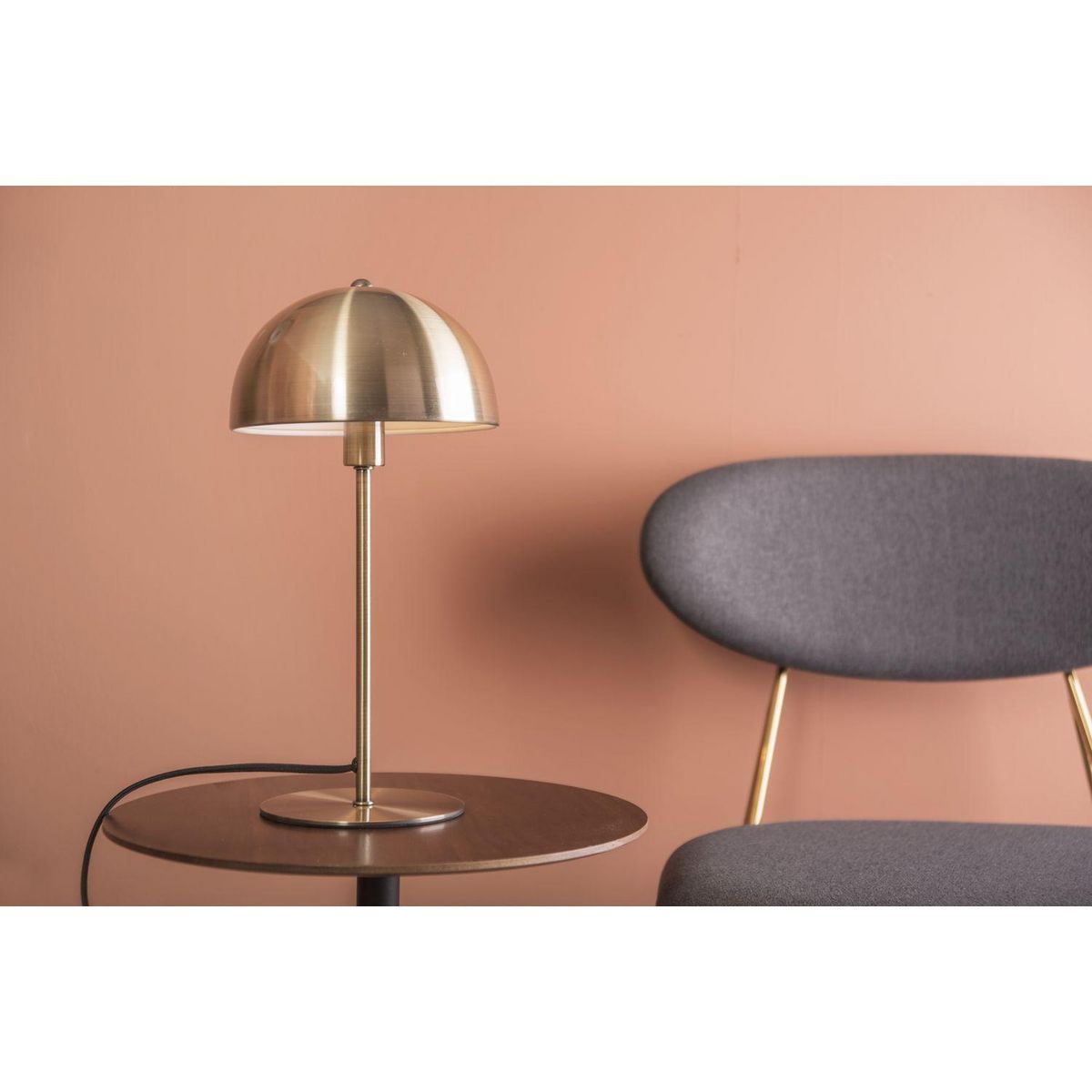 Leitmotiv Lampe à poser design métal Bonnet