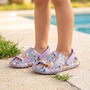 Voir la diapositive 5 : OZABI OZABI Pack 2 Paires Sabots Enfant - Imprimé Animaux Kawaii - Lanière Pivotante
