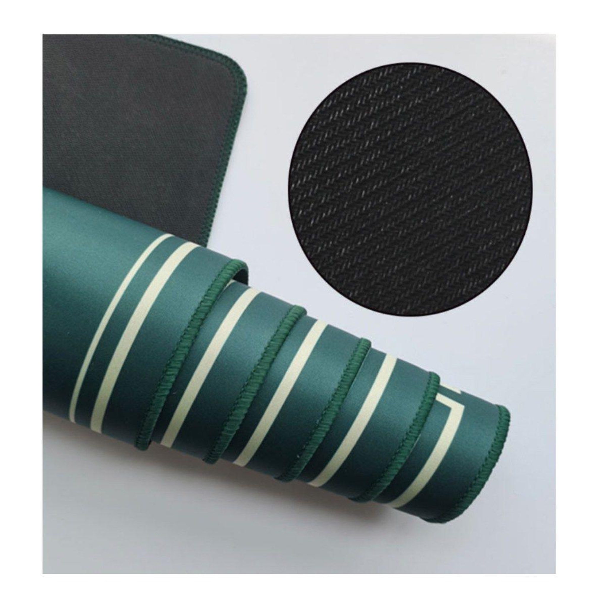 Voir la diapositive 3 : DE FAUGERES Tapis de poker  vegas  83x83cm vert