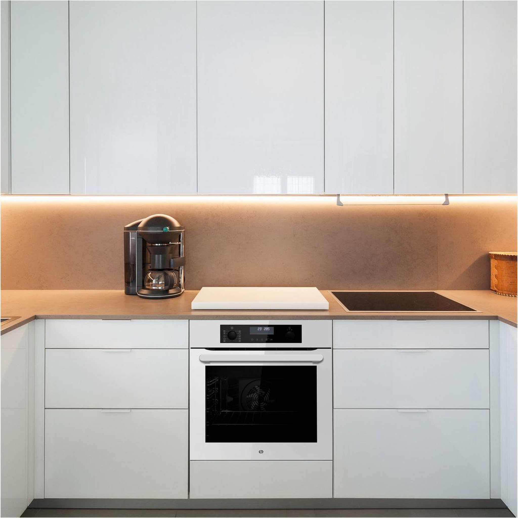 Voir la diapositive 3 : ESSENTIEL B Four encastrable efmp 105b2