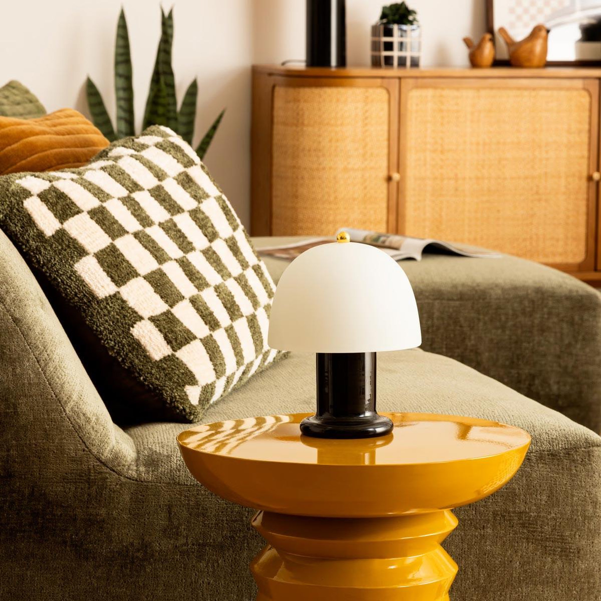 Voir la diapositive 3 : ATMOSPHERA Lampe à poser led  rick  21cm noir