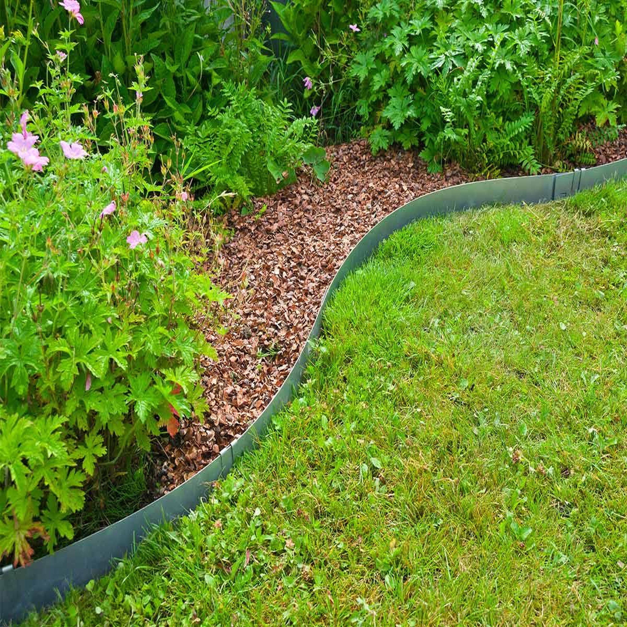 Voir la diapositive 3 : NATURE 3 bordures de jardin acier galvanisé avec 4 ancres incluses, 3 lattes de 91,4  x H10,2 cm soit 2,64 m, gris