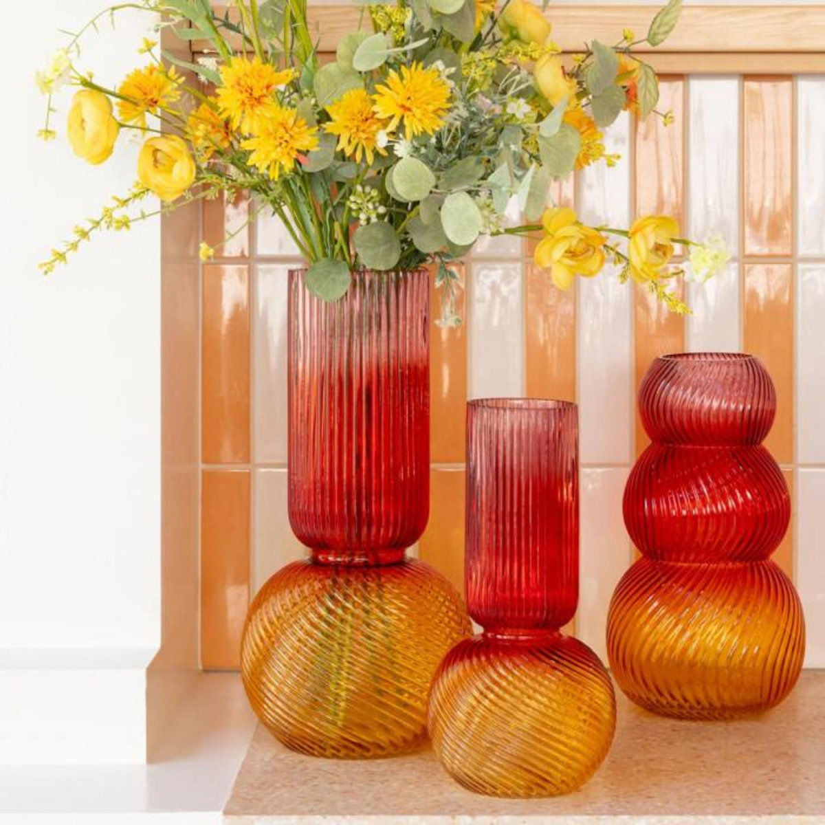 Paris Prix Vase Design en Verre  Aurora  40cm Rouge & Jaune