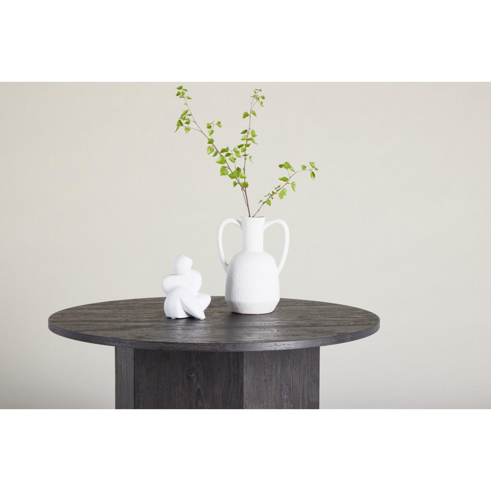 Voir la diapositive 4 : Paris Prix Table basse design  tekla  80cm noir