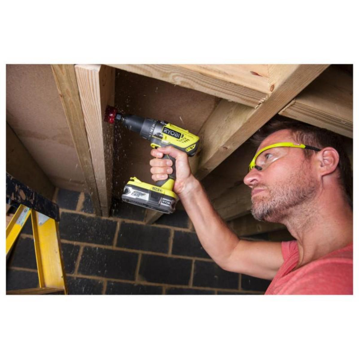 Ryobi Pack RYOBI Perceuse-visseuse R18DD3-2415BS - 18V One+ - 2 batteries 4,0 Ah - 1,5Ah - Chargeur - Cof