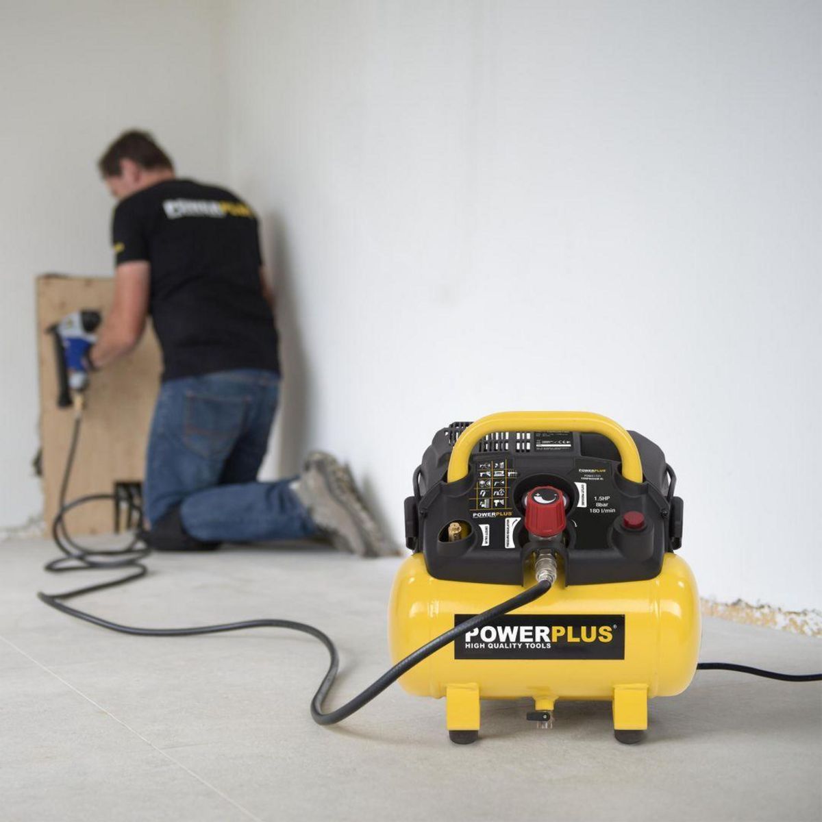 POWERPLUS Compresseur 1100w 6 litres Powerplus