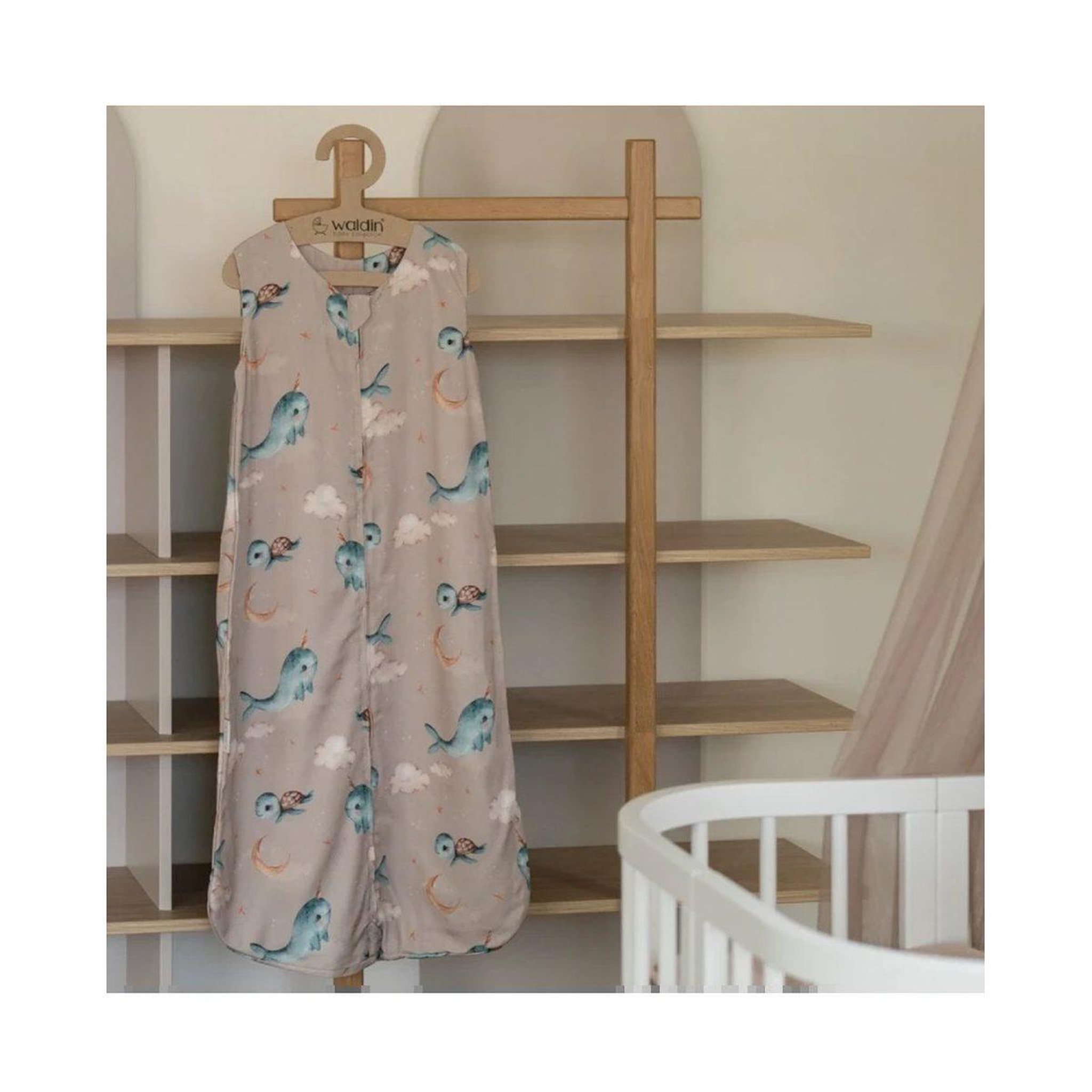 Voir la diapositive 3 : WALDIN Gigoteuse en bambou 50 × 90 cm 0,5 TOG - taille M - motif baleine, beige foncé