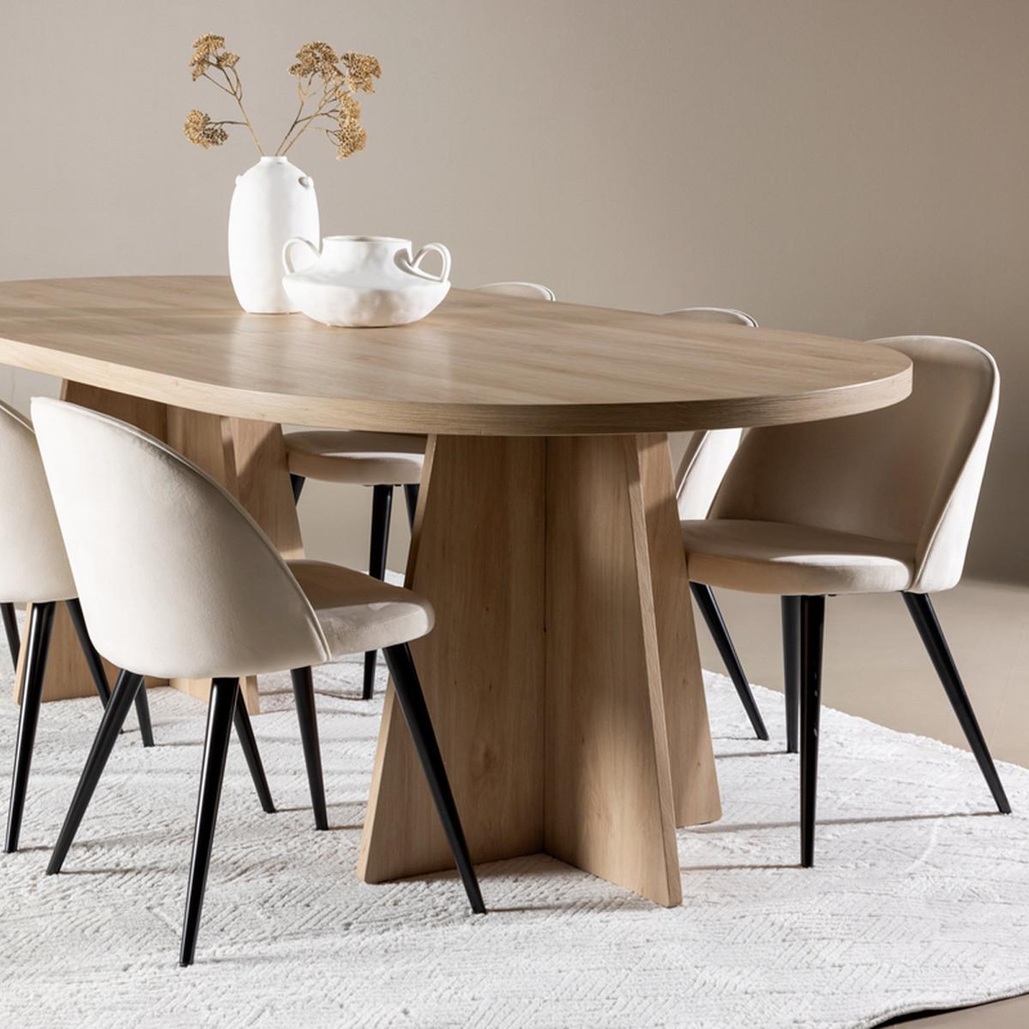 Voir la diapositive 4 : Paris Prix Ensemble table à manger & 6 chaises  bootcut & velvet   230cm naturel & beige