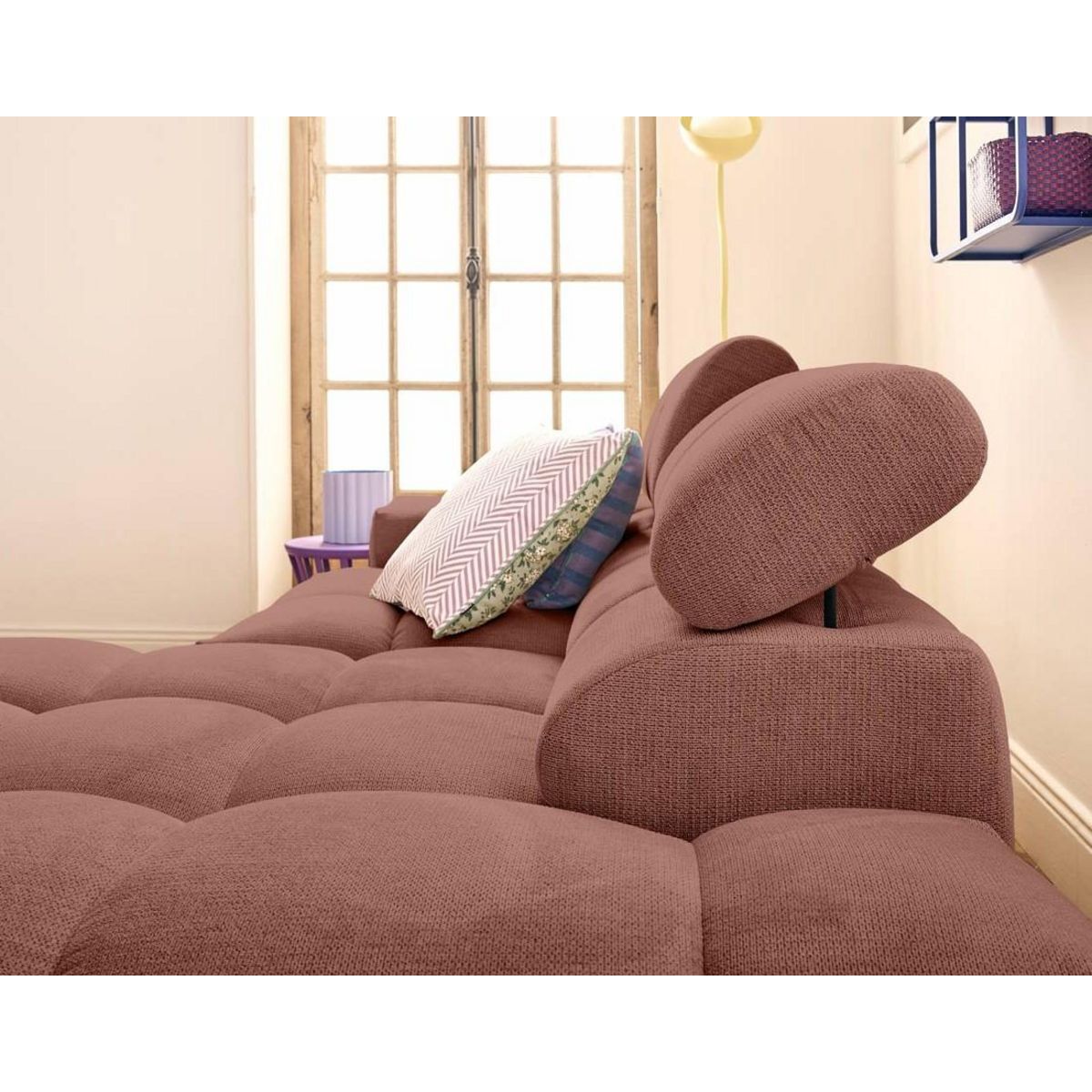 LISA DESIGN Matera - canapé d'angle droit 3 places avec têtières réglables en tissu texturé