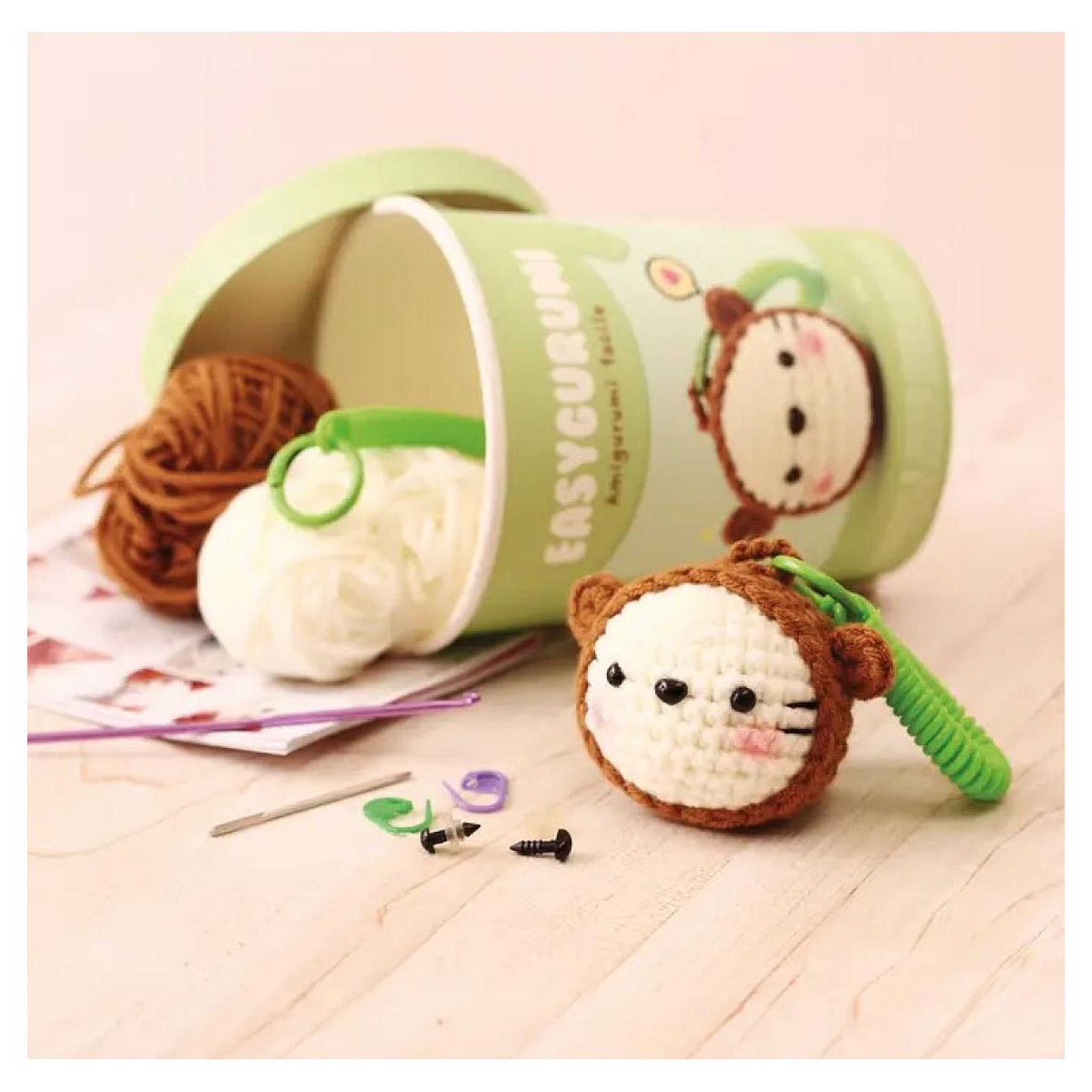 Voir la diapositive 2 : Graine créative Easygurumi - Ourson porte cles