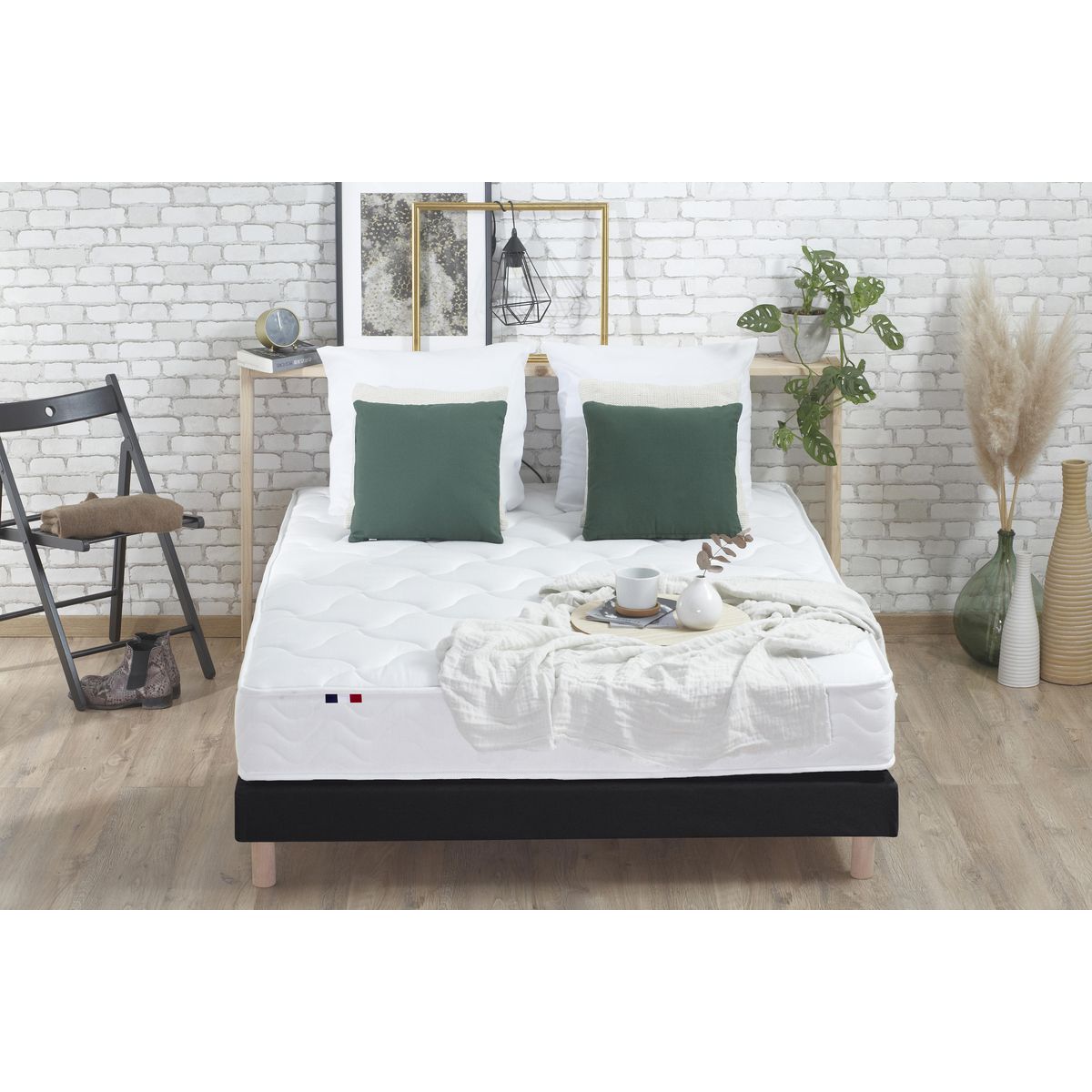 Ensemble literie matelas ressorts ensachés 20cm + sommier tapissier noir 140x190 cm ASTRE