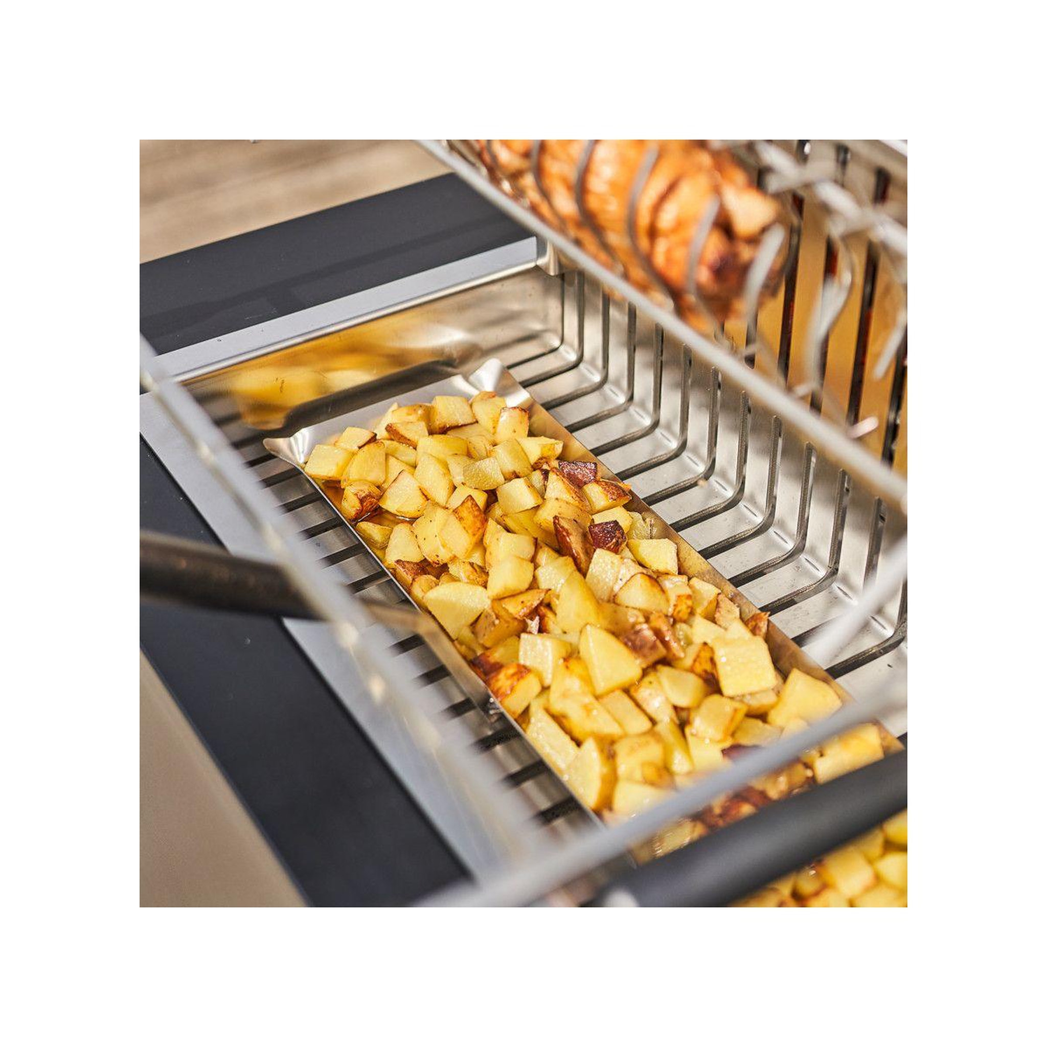 Voir la diapositive 4 : FORGE ADOUR Barbecue charbon 961.56 inox encastrable 56 cm