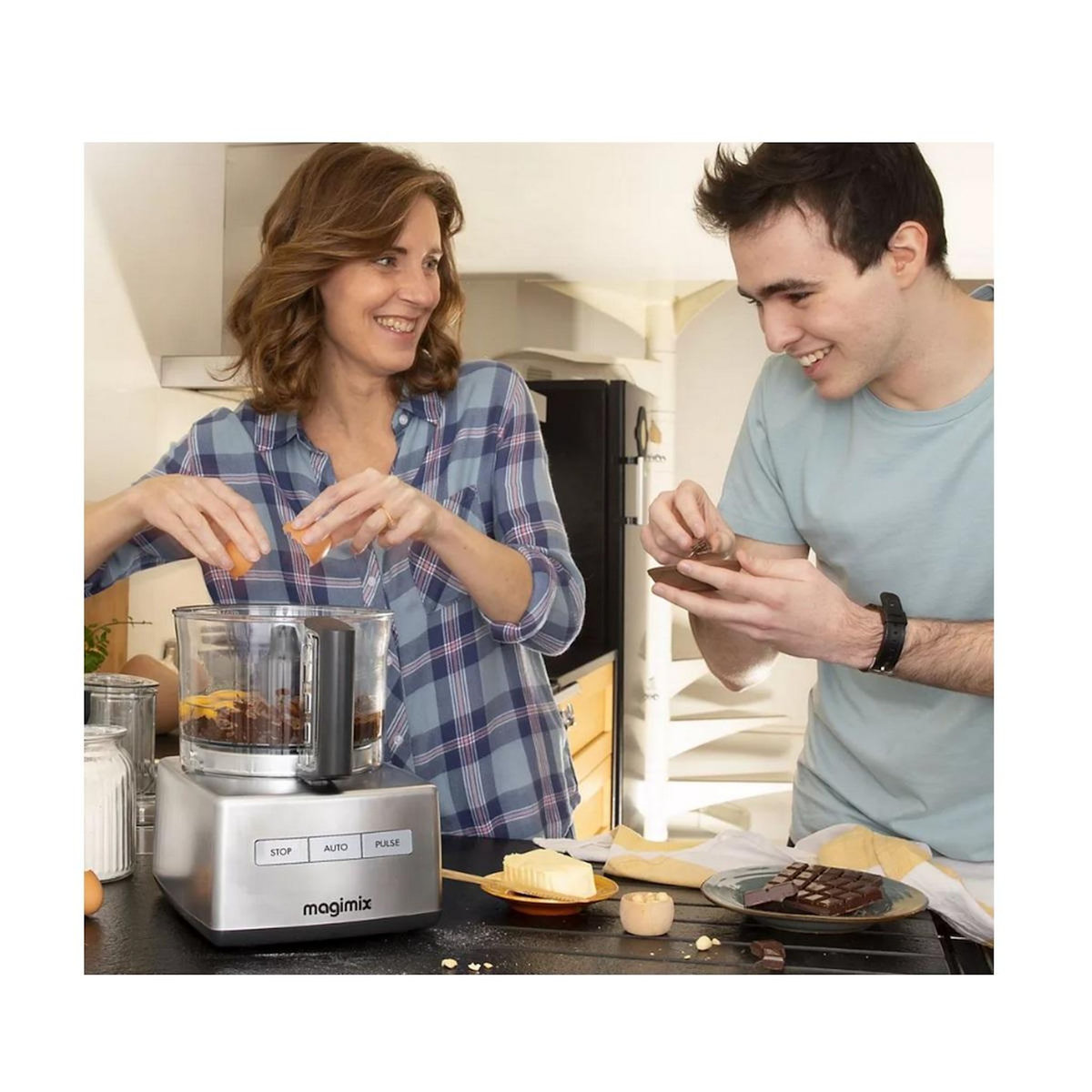 MAGIMIX Robot multifonctions 2.4l 650w - 18370F