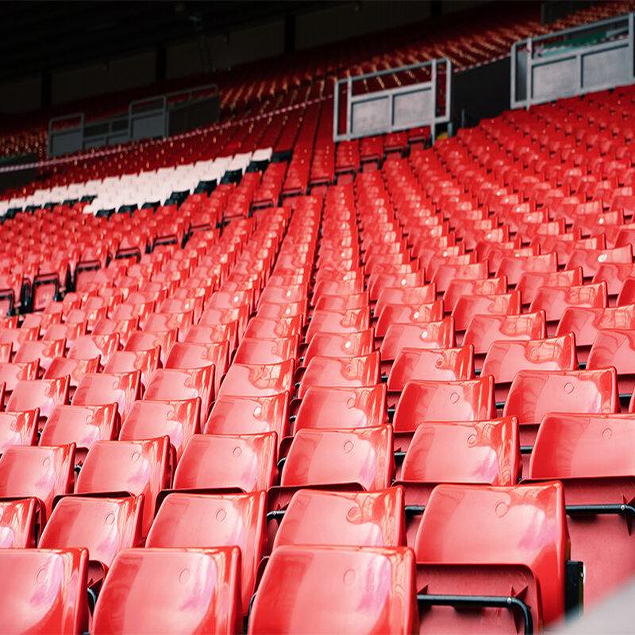 Voir la diapositive 3 : Smartbox 4 jours à liverpool avec visite du stade d'anfield - coffret cadeau séjour