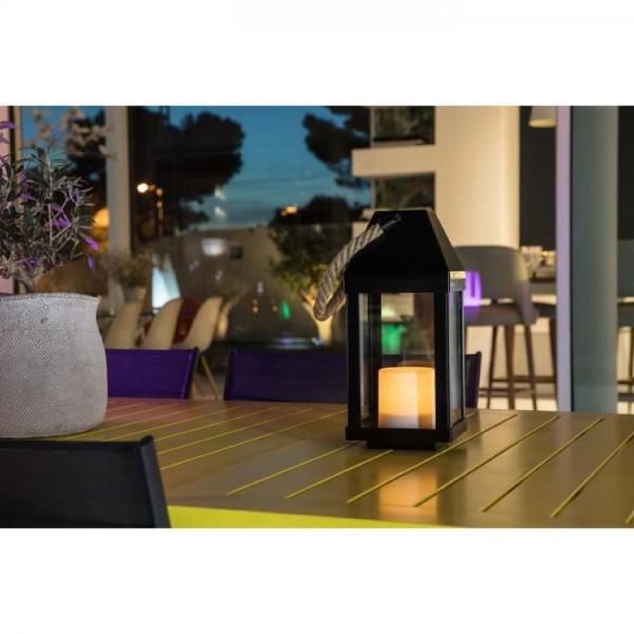 Voir la diapositive 1 : Lumisky Lanterne solaire LED - LUMISKY - Ø13,5x30,2cm - Blanc chaud - Pour l'intérieur et l'extérieur