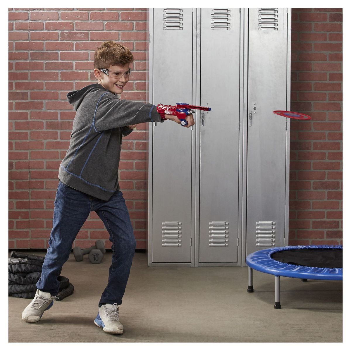 HASBRO Gant lanceur de bouclier Captain America Nerf