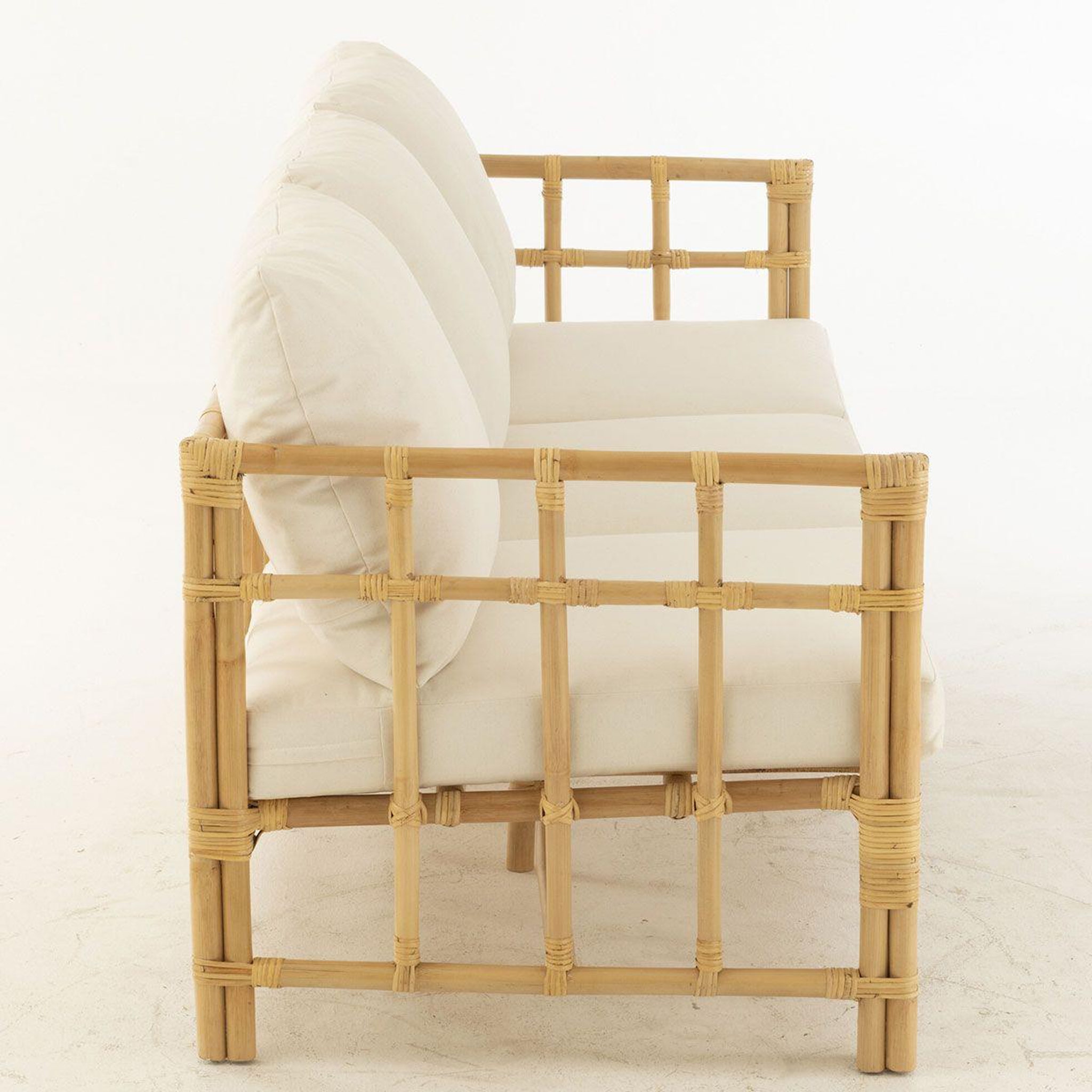 Voir la diapositive 4 : J-LINE Canapé 3 places rotin & coussin  elise  187cm naturel