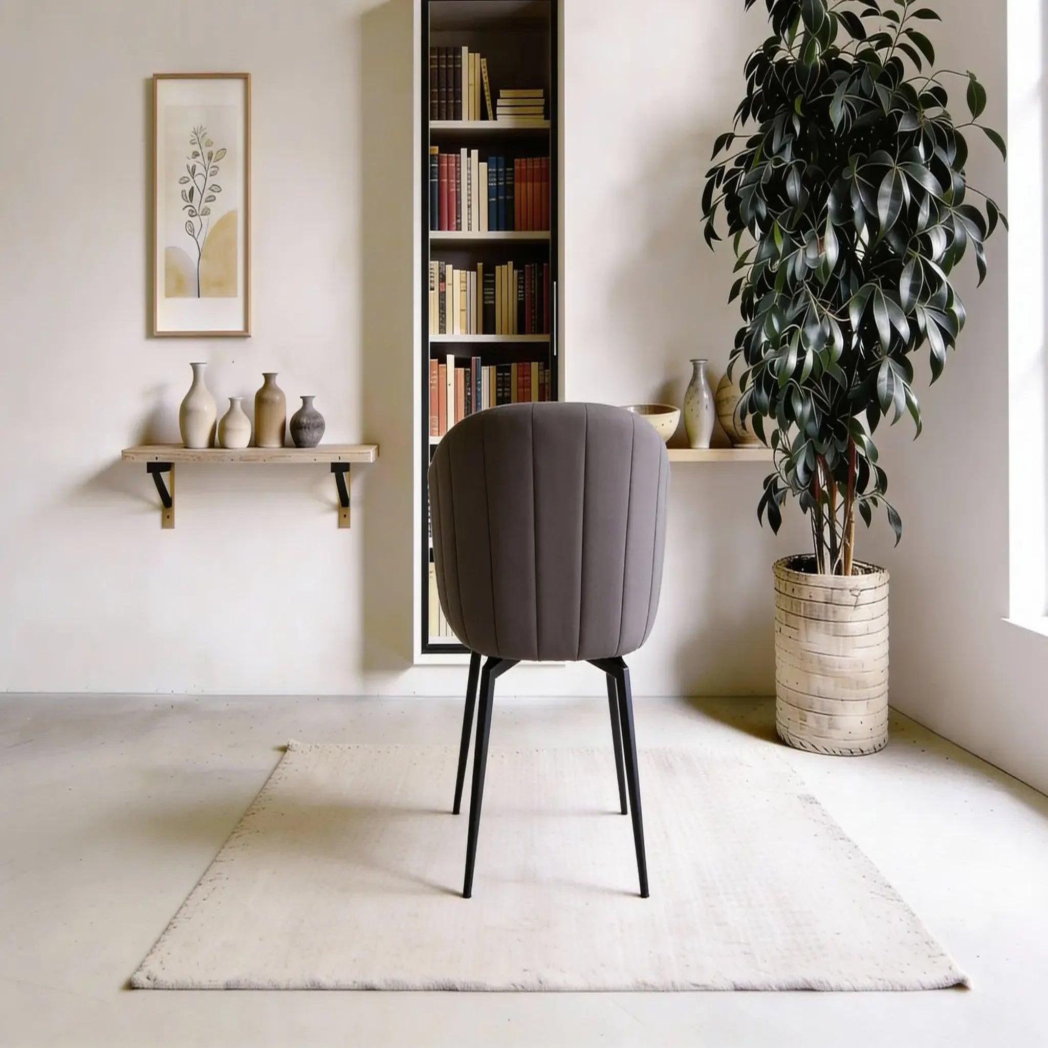 Voir la diapositive 4 : CASANOVA PARIS Jona - chaise pieds en métal