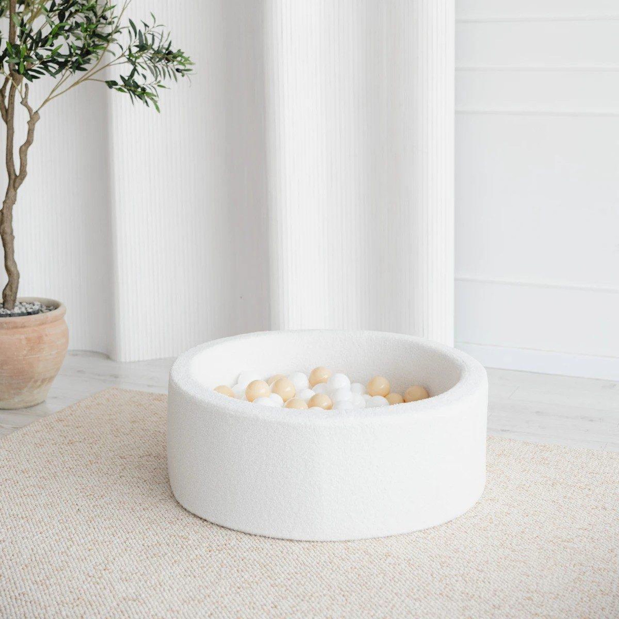 Voir la diapositive 2 : MONIO FOR KIDS Piscine à balles ronde 90 x 30 cm avec 250 balles — Blanc