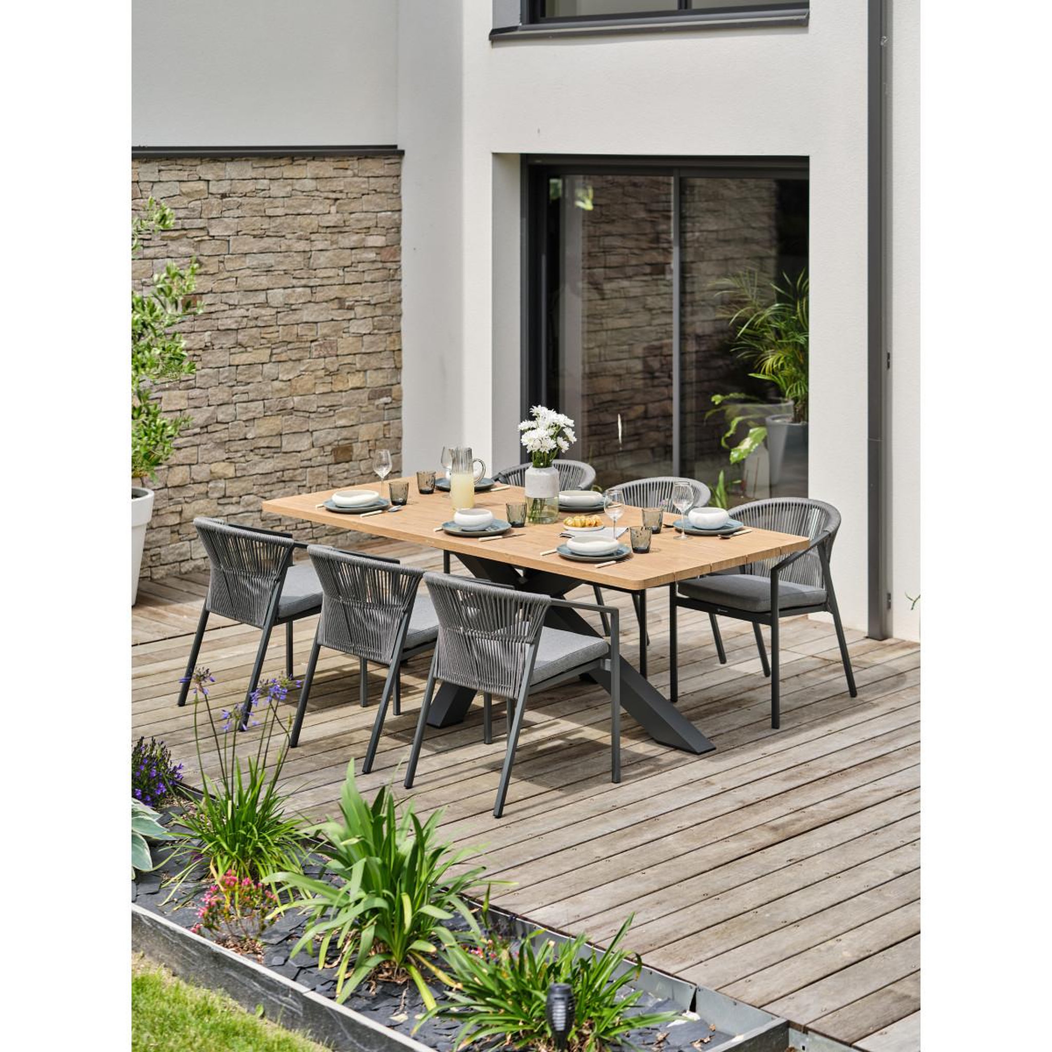 Voir la diapositive 3 : Paris Prix Ensemble Table de Jardin & 6 Fauteuils  Kelia & Gambi  220cm Anthracite