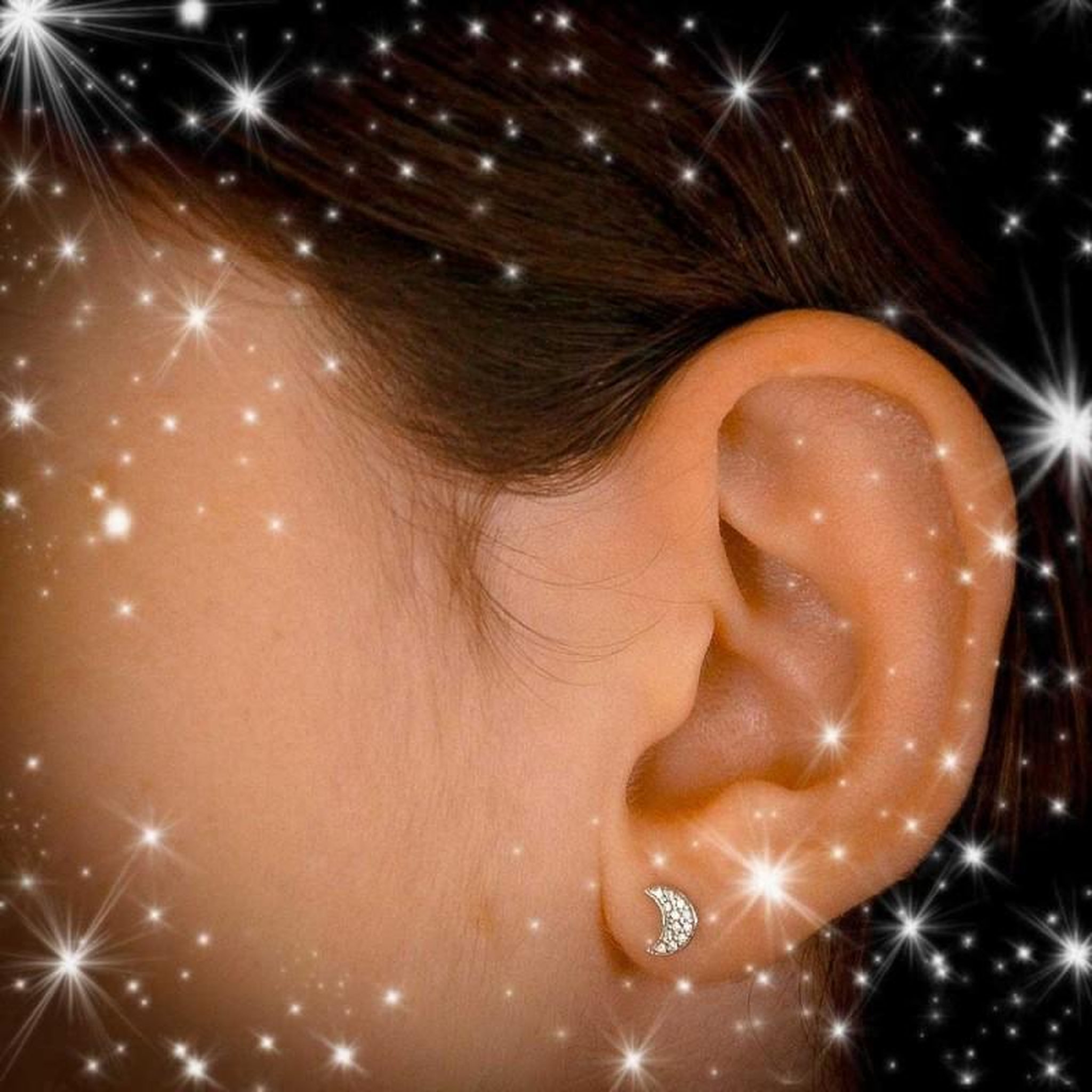 Voir la diapositive 2 : L'ATELIER D'AZUR Boucles d'Oreilles Or Blanc Serties de Zirconiums - Etoile et Lune