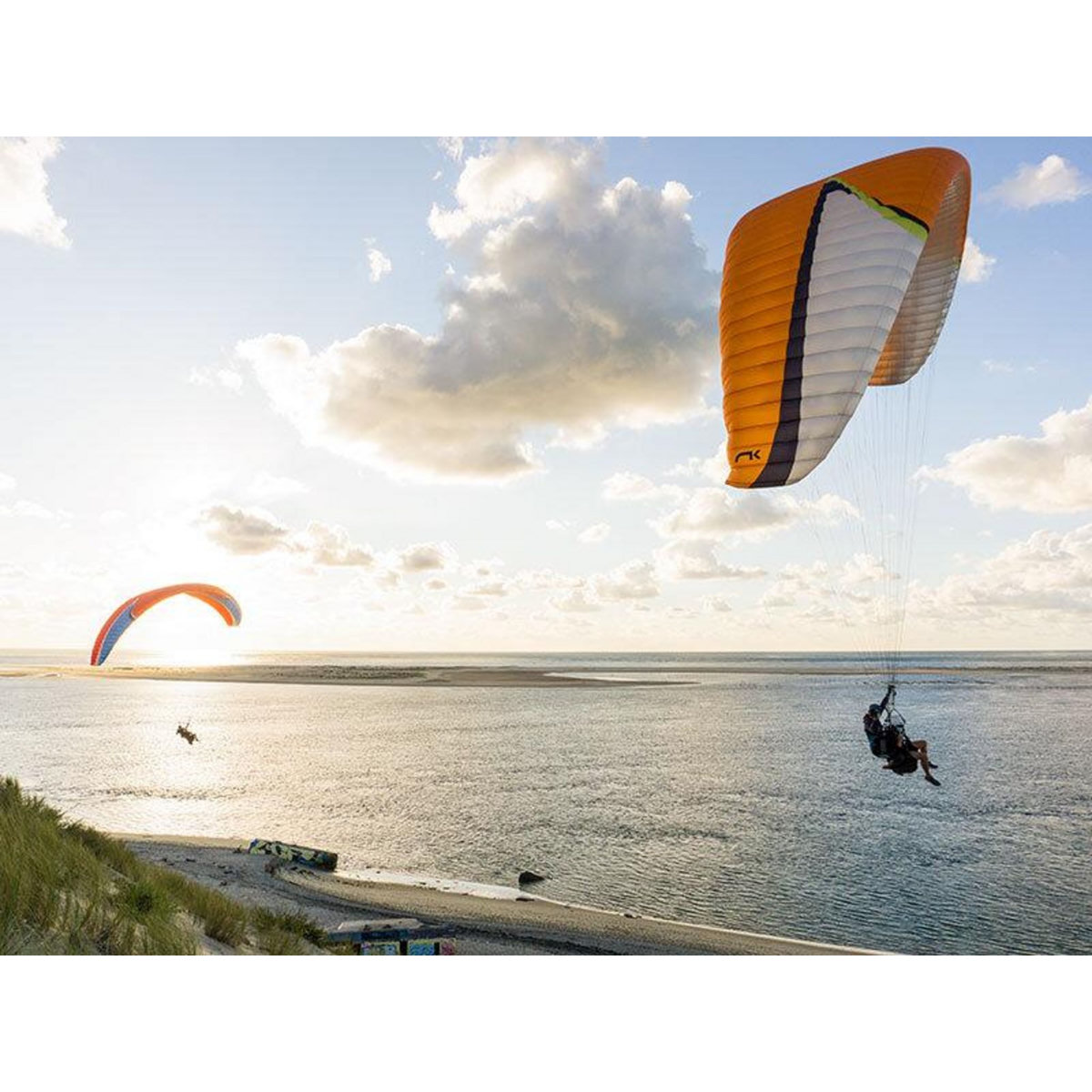 Smartbox Vol en parapente de 30 min au-dessus de la dune du Pilat - Coffret Cadeau Sport & Aventure