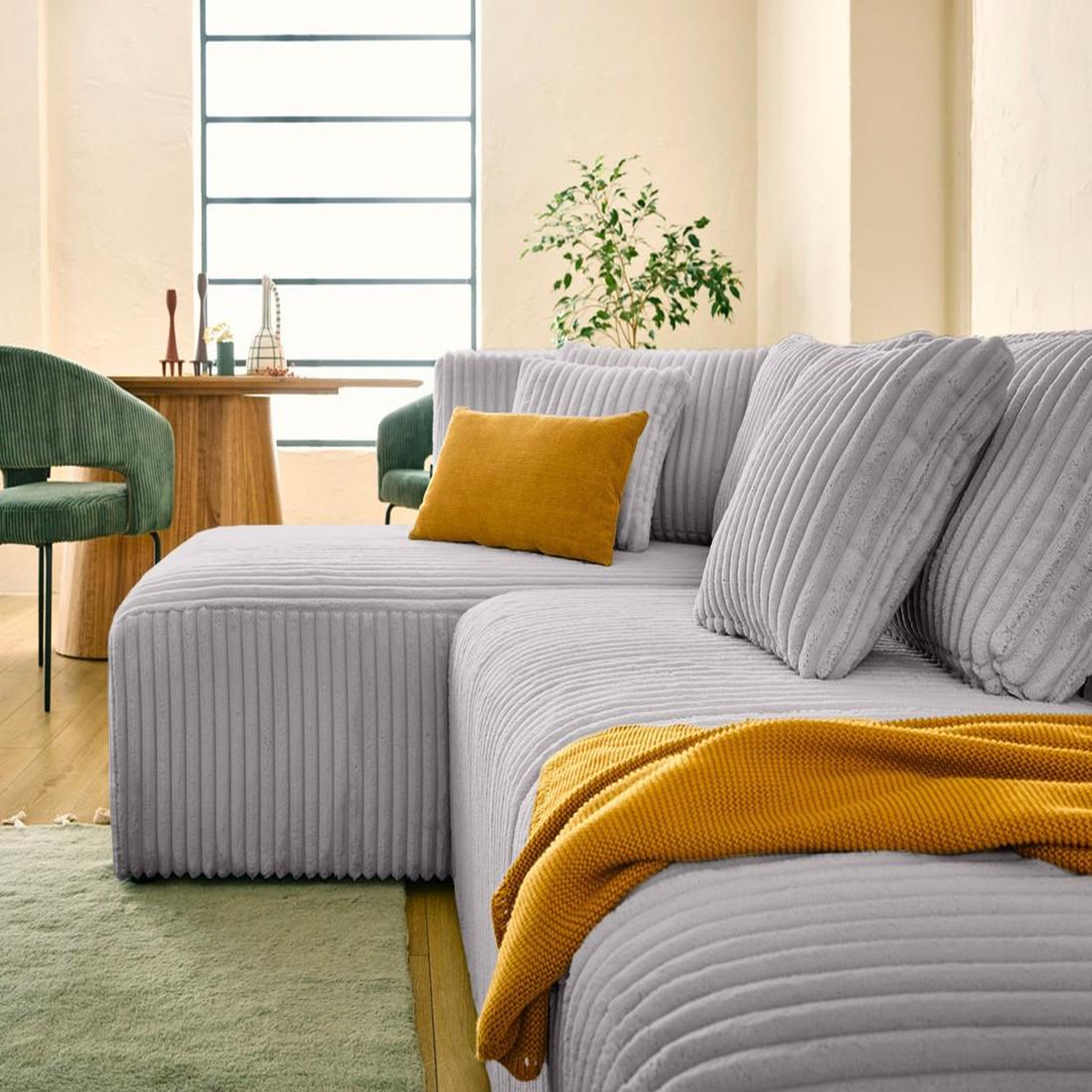 Voir la diapositive 2 : LISA DESIGN Victoire - canapé modulable d'angle gauche 4 places en velours côtelé grosses côtes