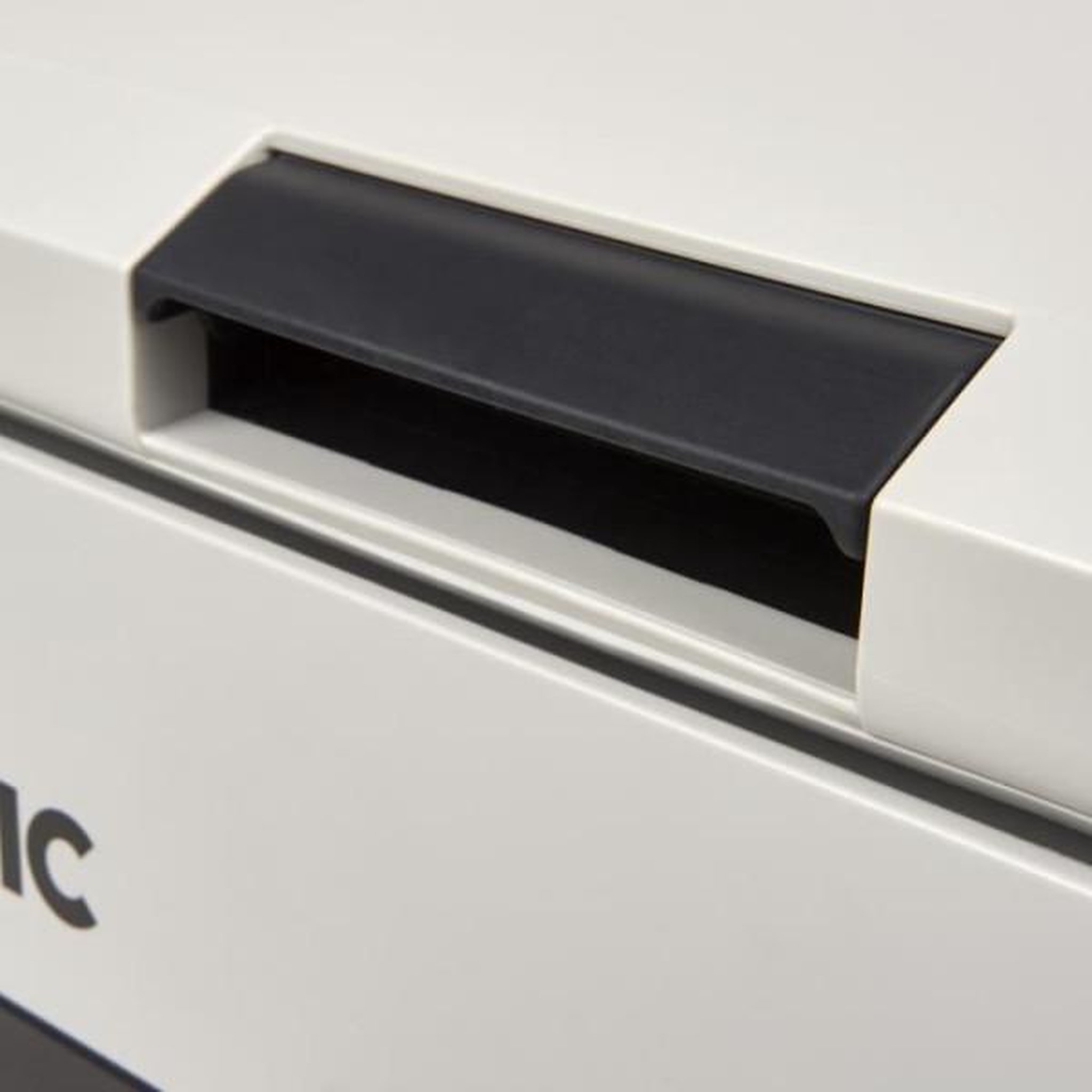 Voir la diapositive 4 : DOMETIC Glacière Dometic cff 45 44L noir/gris