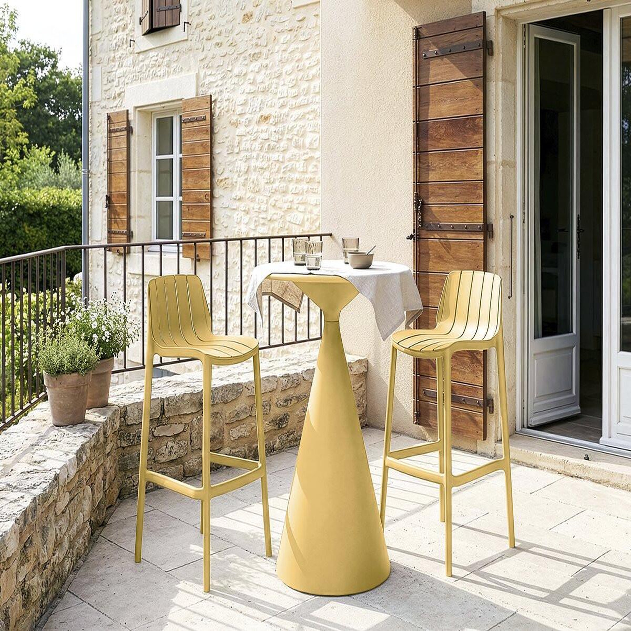 Voir la diapositive 2 : Habitat et Jardin Table haute bistro de jardin ⌀80 cm  néora  - jaune