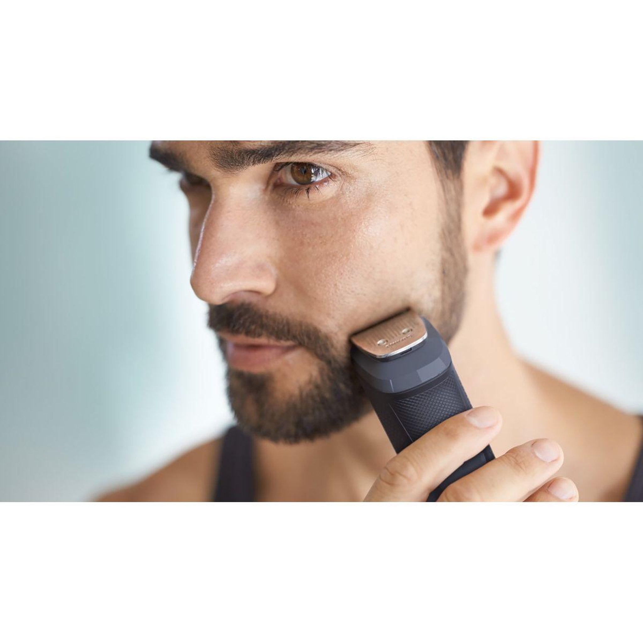 Voir la diapositive 5 : Philips Tondeuse multi usages One Blade MG5720/90