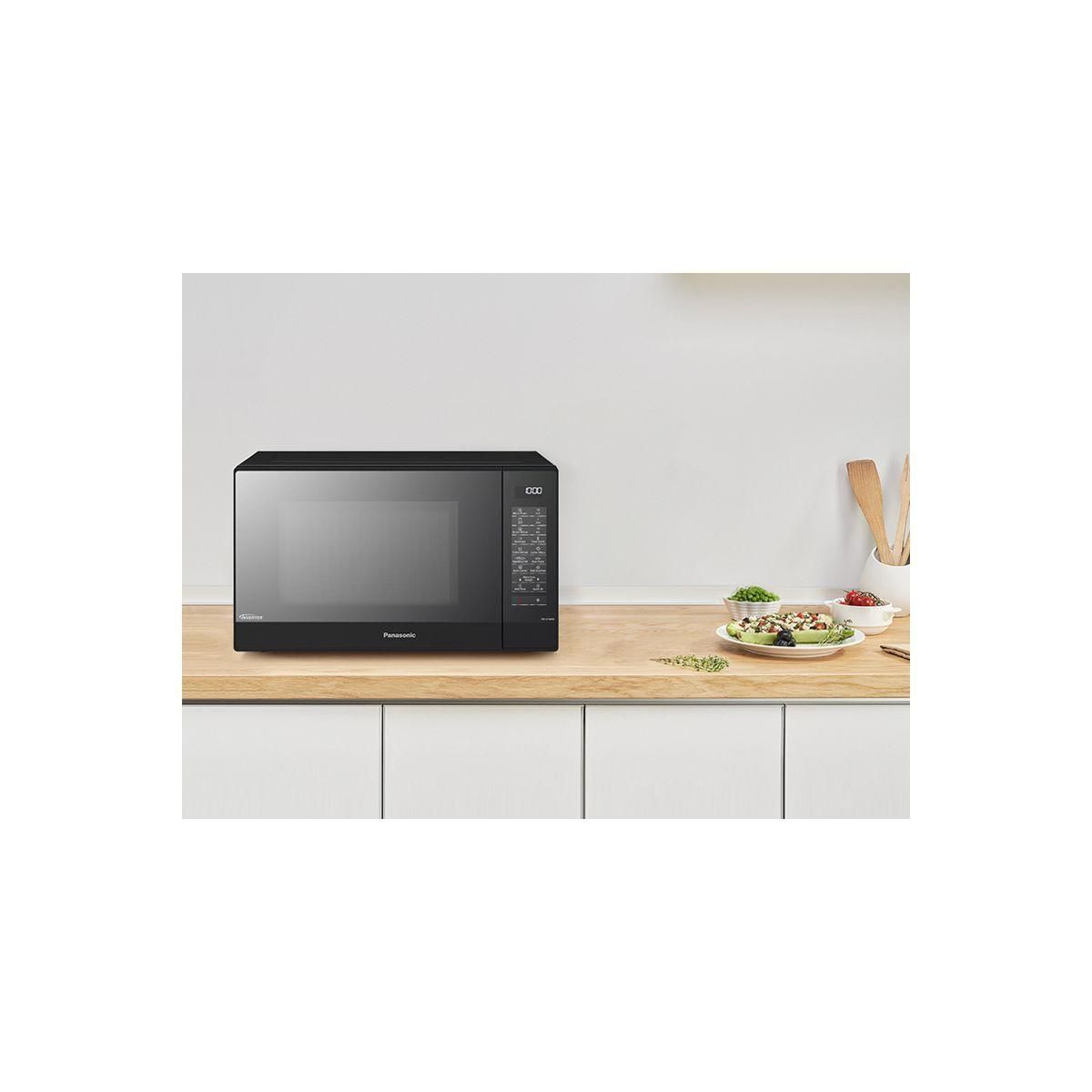 PANASONIC Micro ondes grill NN-GT46KBSUG