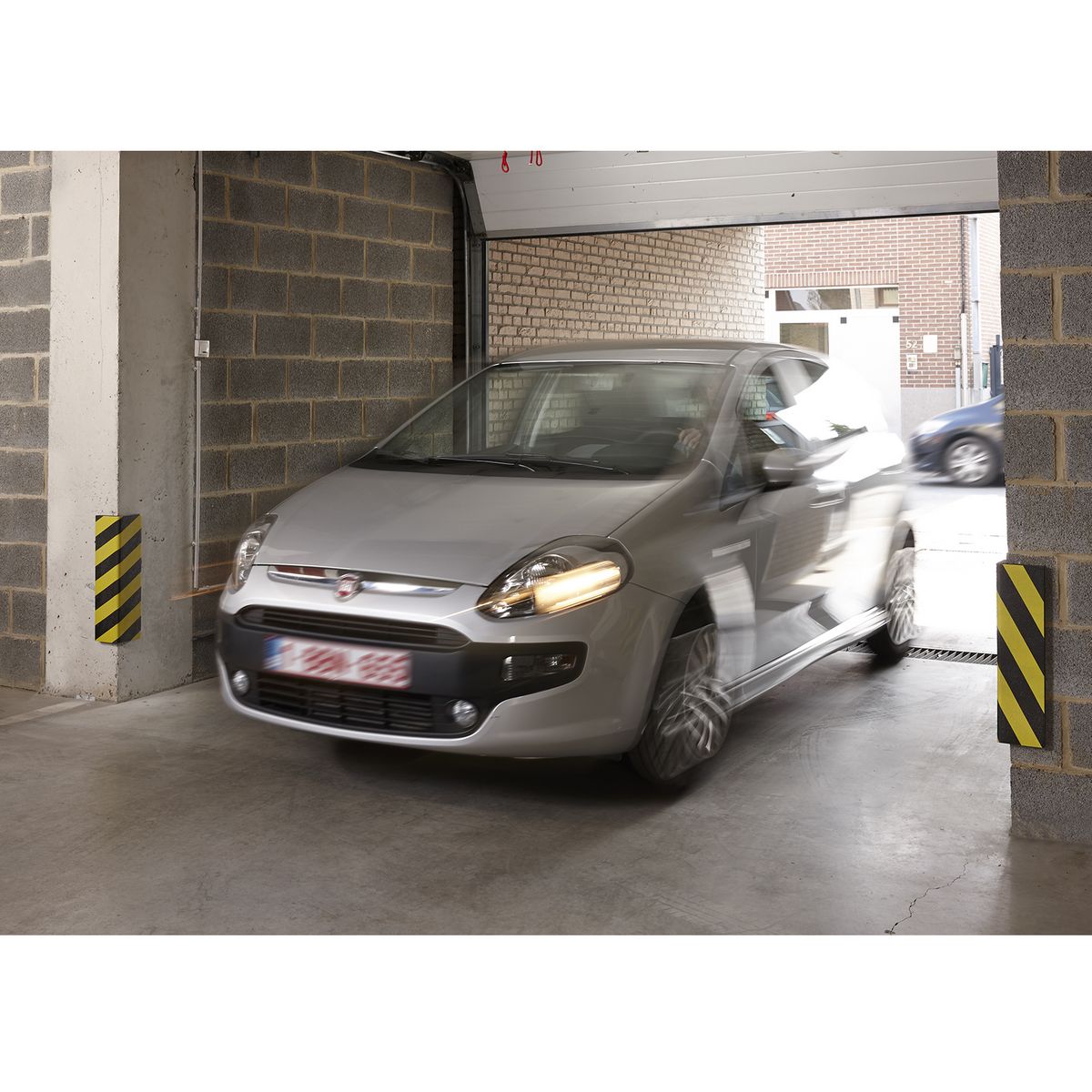 MOTTEZ Mousse de protection d'angle XXL 