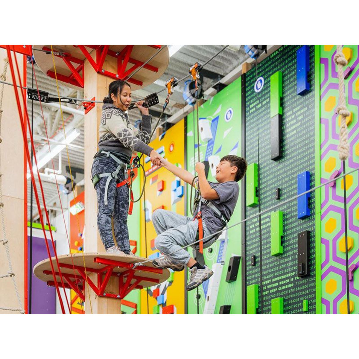 Smartbox Session d'escalade en salle de 2h en duo à Strasbourg avec boissons - Coffret Cadeau Sport & Aventure