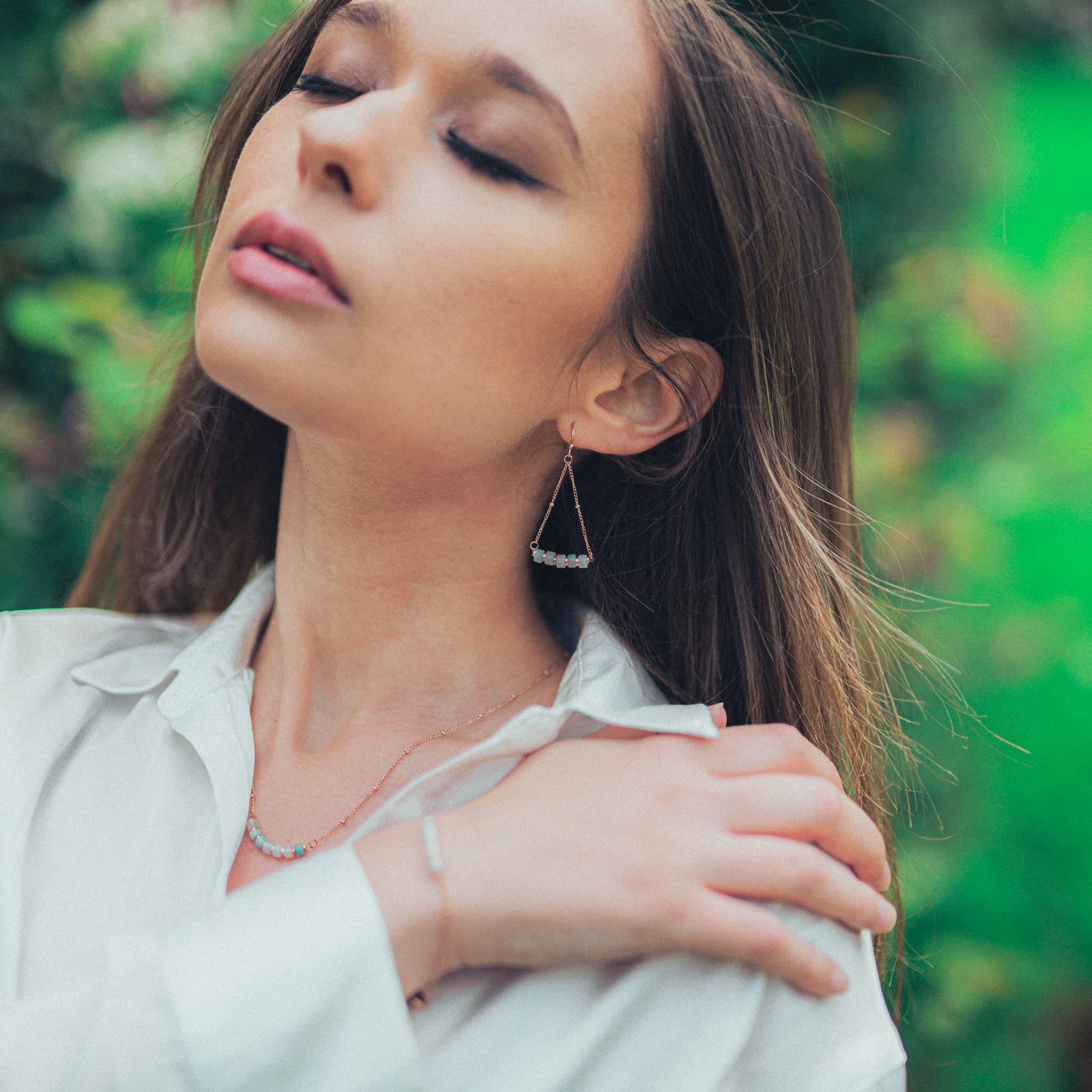 Voir la diapositive 3 : SLOYA Boucles d'oreilles Piana en pierres Amazonite