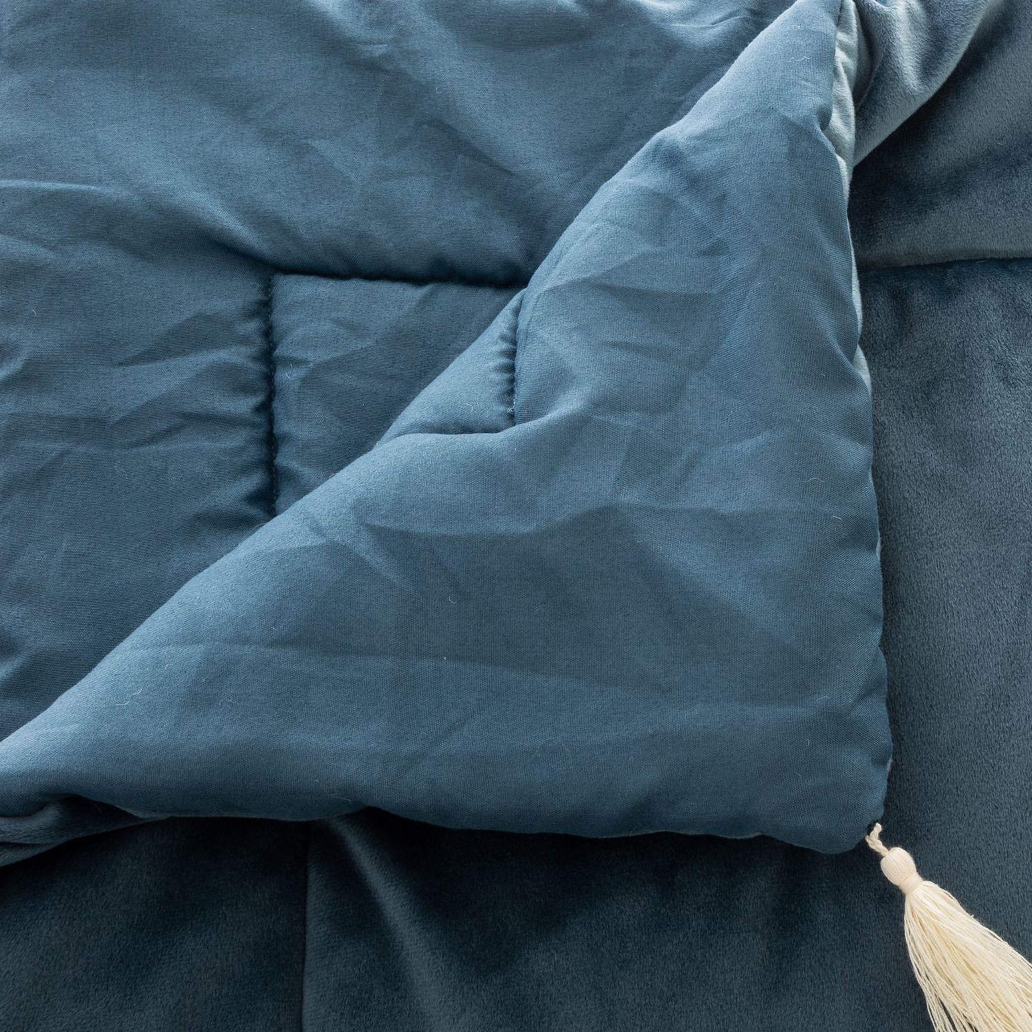 Voir la diapositive 5 : ATMOSPHERA Edredon design velours Hiver