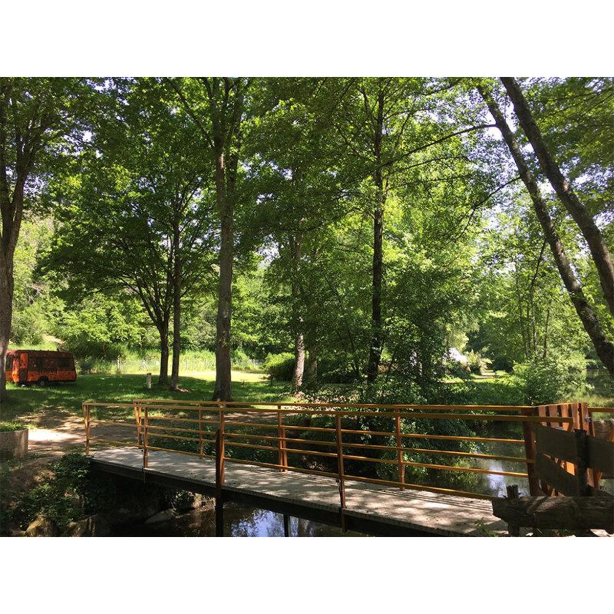 Smartbox Séjour insolite de 3 jours en tente suspendue près de Montluçon - Coffret Cadeau Séjour