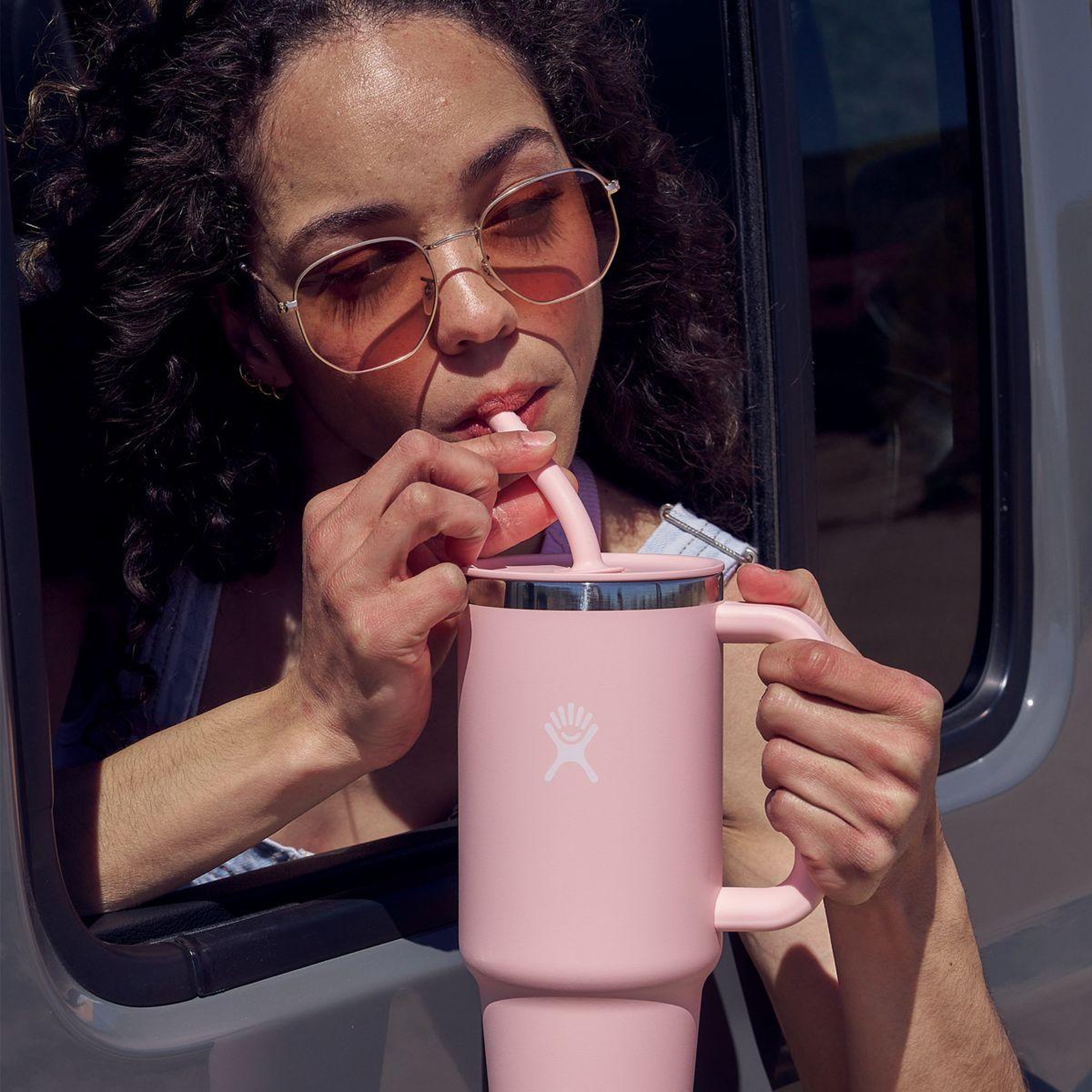 Voir la diapositive 5 : HYDROFLASK Mug isotherme tumbler 940ml rose trillium