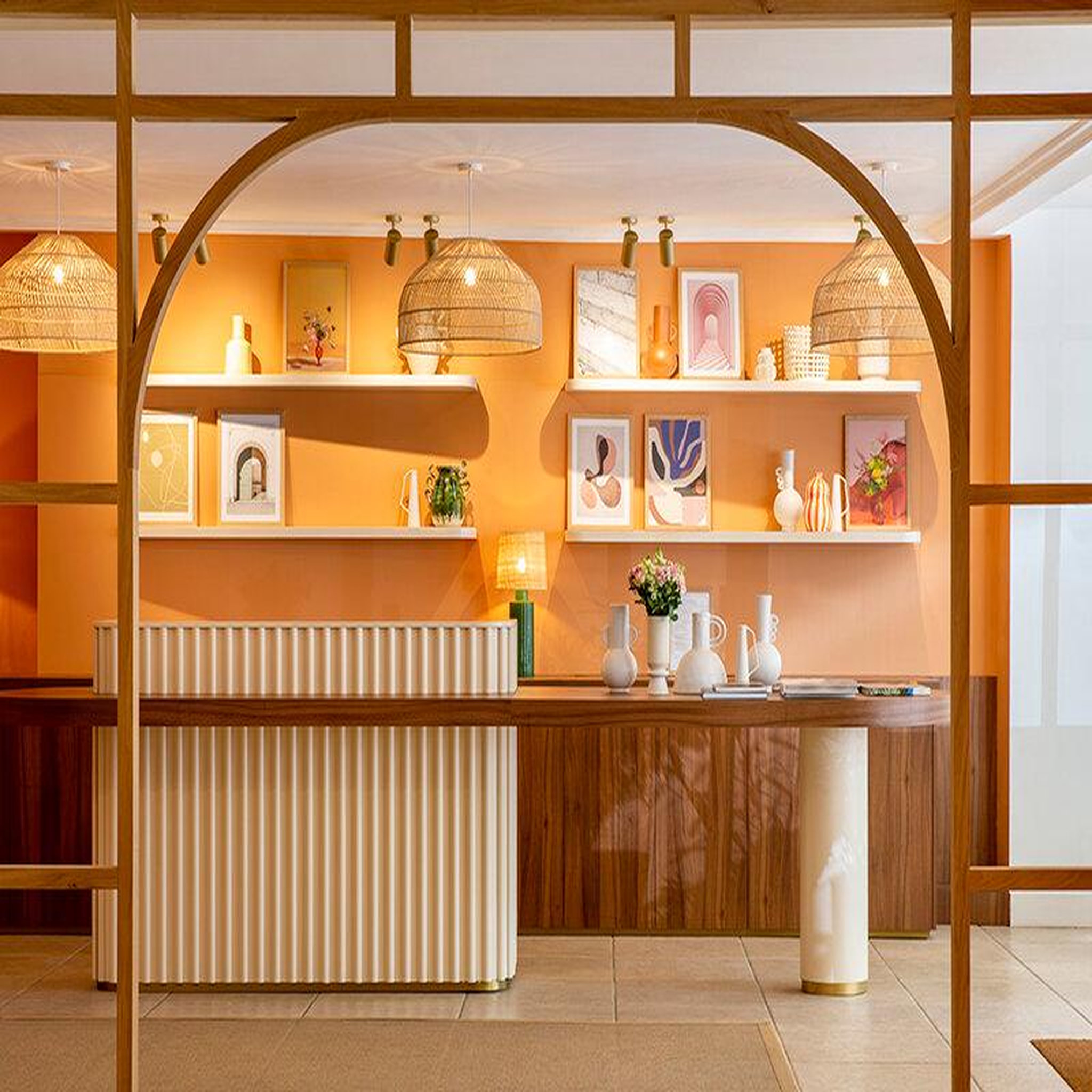 Voir la diapositive 4 : Smartbox 2 jours de luxe à orange en hôtel 4* avec dîner et accès à l'espace détente - coffret cadeau séjour