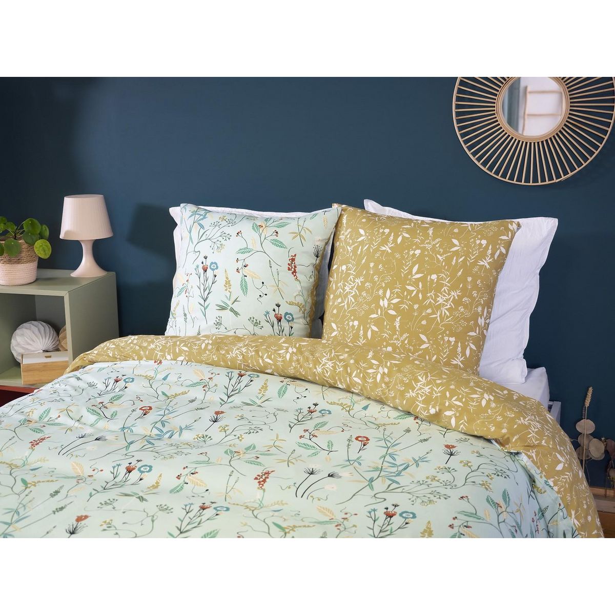 Home collection Parure de couette 3pcs 240x220cm microfibre florissane