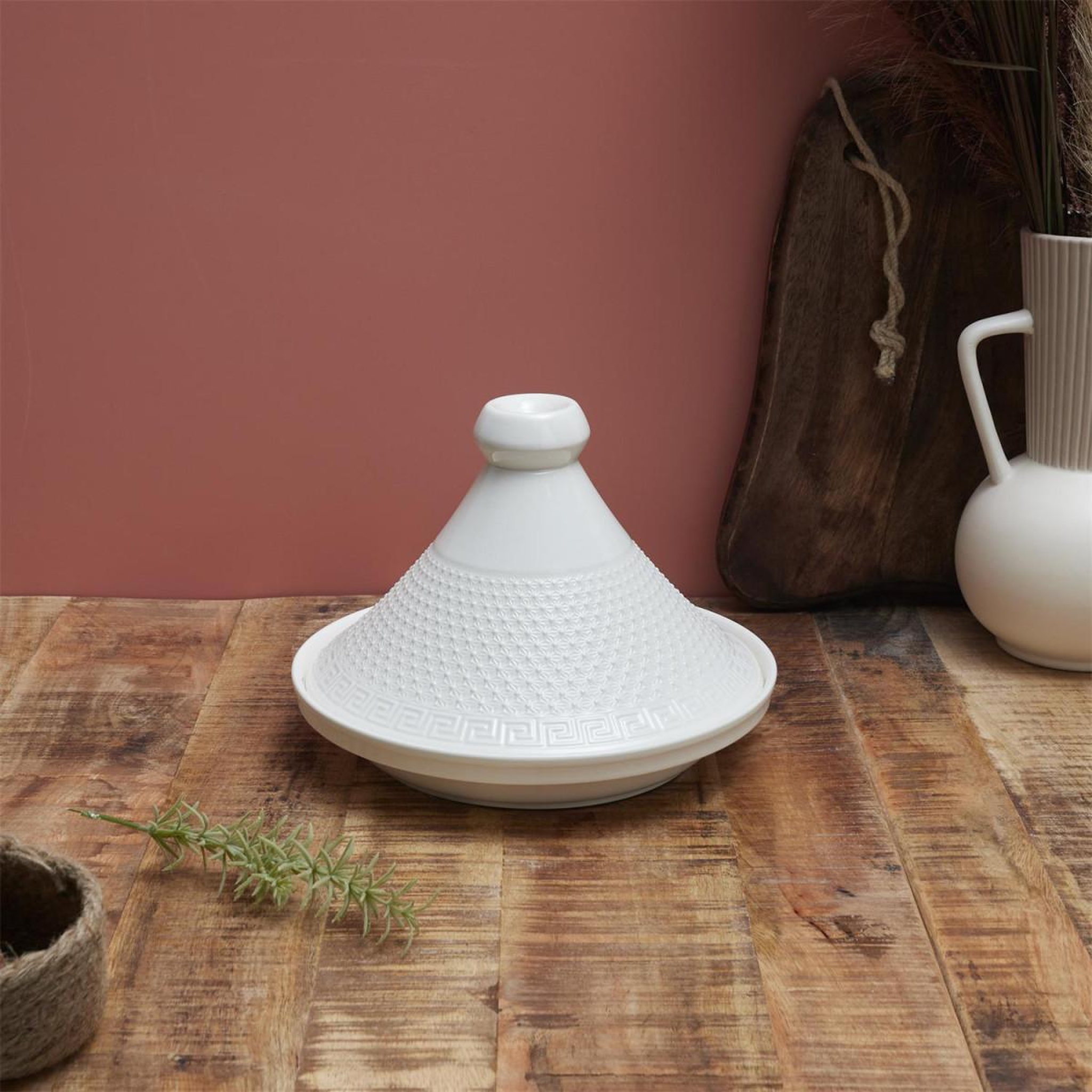 Voir la diapositive 2 : The Home Deco Factory Plat à Tajine en Porcelaine  Clélia  25cm Blanc