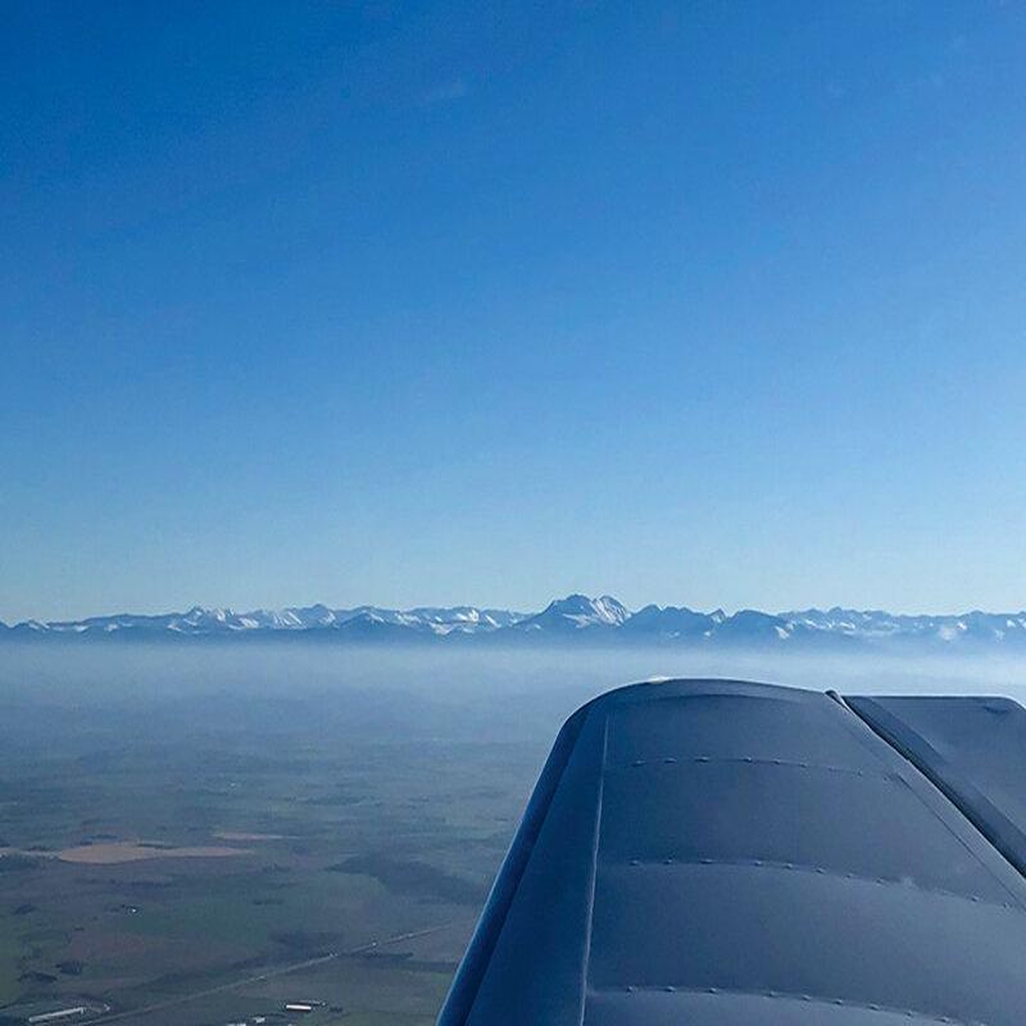 Voir la diapositive 3 : Smartbox Région toulousaine vue du ciel : balade aérienne privée d'1h pour 3 personnes - Coffret Cadeau Sport & Aventure