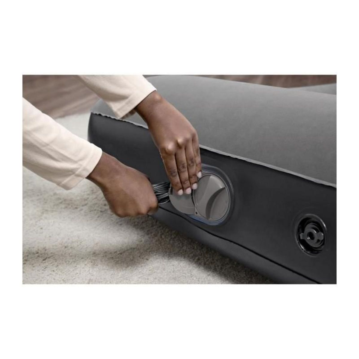 BESTWAY Matelas gonflable - BESTWAY - 671BQ - Tritech Twin - 1 personne, pompe USB intégrée, 1,88 m x 99 cm x 30 cm