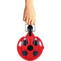 Voir la diapositive 4 : BANDAI Scooter Lucky Charm et sa poupée Lady Bug