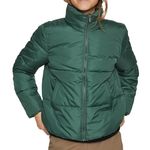 Vila Doudoune e Femme Vila Vitate. Coloris disponibles : Vert