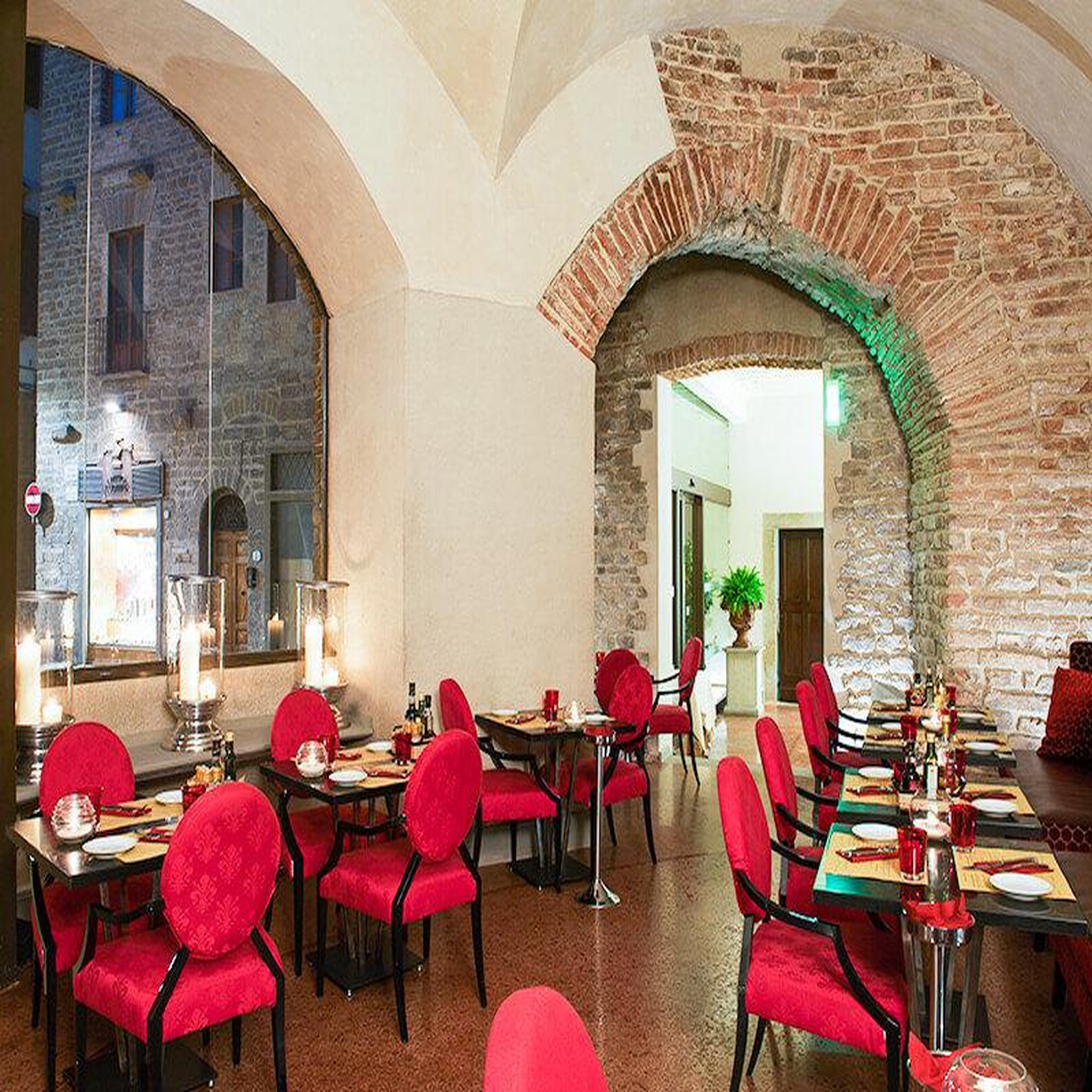 Voir la diapositive 4 : Smartbox Séjour à florence : 1 à 3 nuits en hôtel ou en b&b - coffret cadeau séjour